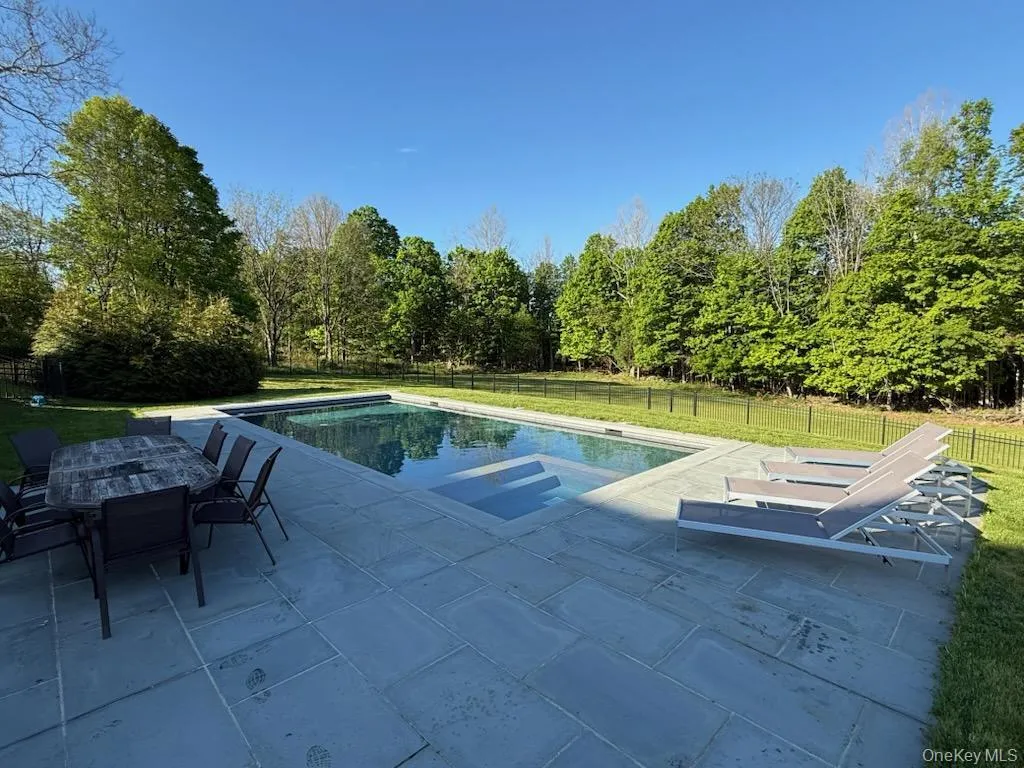 7 Paiges Way, Warwick (town), NY, 5 Bedrooms Bedrooms, 14 Rooms Rooms,5 BathroomsBathrooms,Residential Lease,For Rent,Paiges,0,890005 7 Paiges Way, Warwick (town), NY, 5 Bedrooms Bedrooms, 14 Rooms Rooms,5 BathroomsBathrooms,Residential Lease,For Rent,Paiges,0,890005