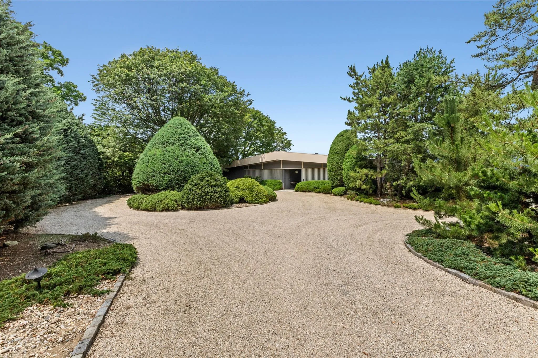 96 Old House Lane, North Hempstead, NY, 5 Bedrooms Bedrooms, 9 Rooms Rooms,3 BathroomsBathrooms,Residential,For Rent,Old House,0,890164 96 Old House Lane, North Hempstead, NY, 5 Bedrooms Bedrooms, 9 Rooms Rooms,3 BathroomsBathrooms,Residential,For Rent,Old House,0,890164