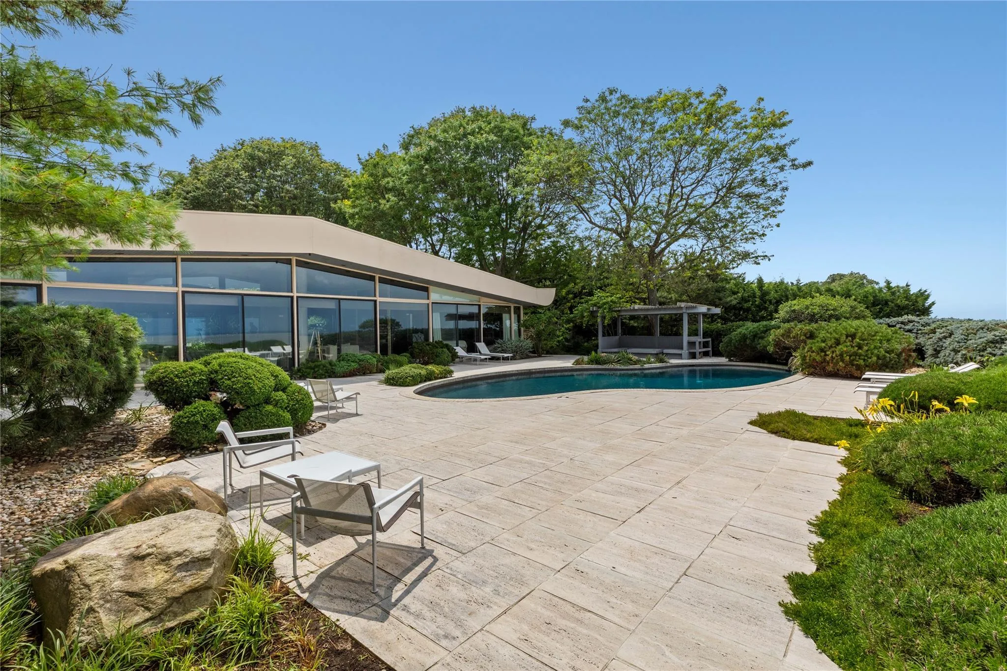 96 Old House Lane, North Hempstead, NY, 5 Bedrooms Bedrooms, 9 Rooms Rooms,3 BathroomsBathrooms,Residential,For Rent,Old House,0,890164 96 Old House Lane, North Hempstead, NY, 5 Bedrooms Bedrooms, 9 Rooms Rooms,3 BathroomsBathrooms,Residential,For Rent,Old House,0,890164