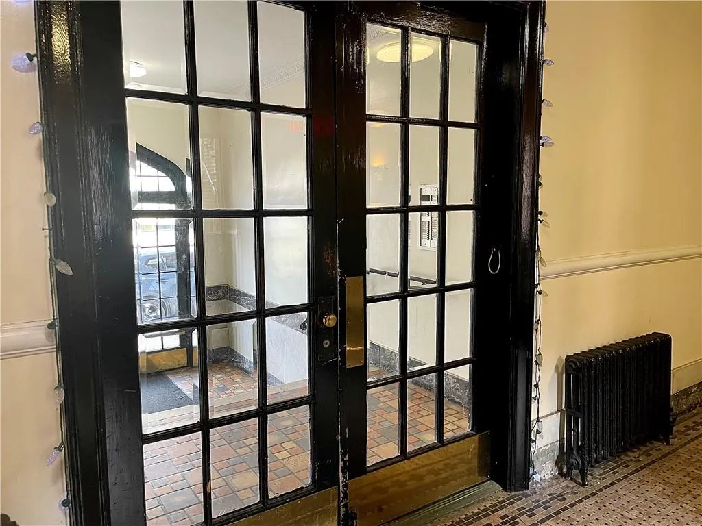 Double Doors In Lobby Double Doors In Lobby