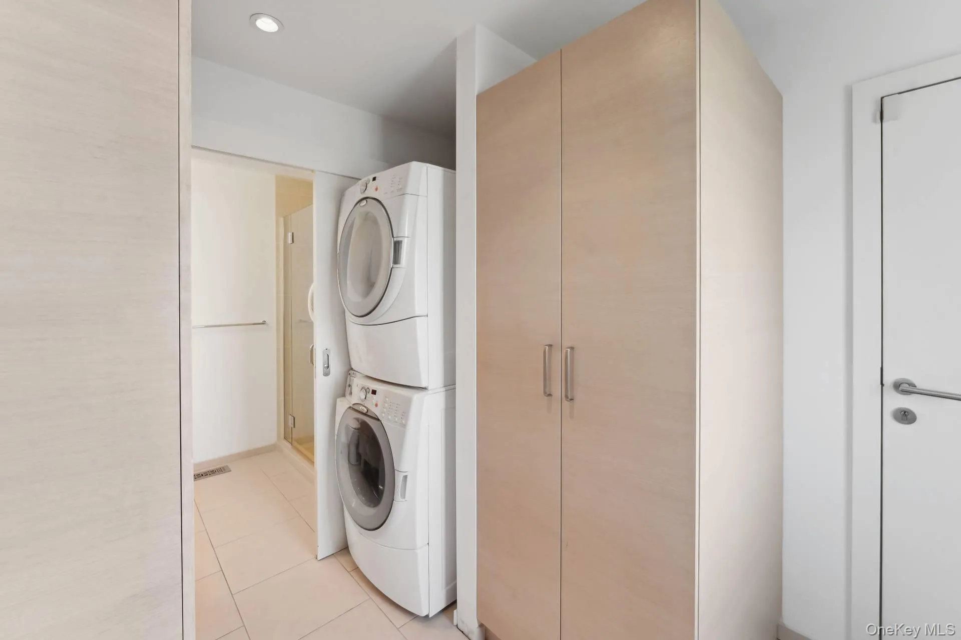 62 Bayfield Lane, Southampton, NY, 3 Bedrooms Bedrooms, 8 Rooms Rooms,3 BathroomsBathrooms,Residential Lease,Idx,Bayfield,0,890492 62 Bayfield Lane, Southampton, NY, 3 Bedrooms Bedrooms, 8 Rooms Rooms,3 BathroomsBathrooms,Residential Lease,Idx,Bayfield,0,890492