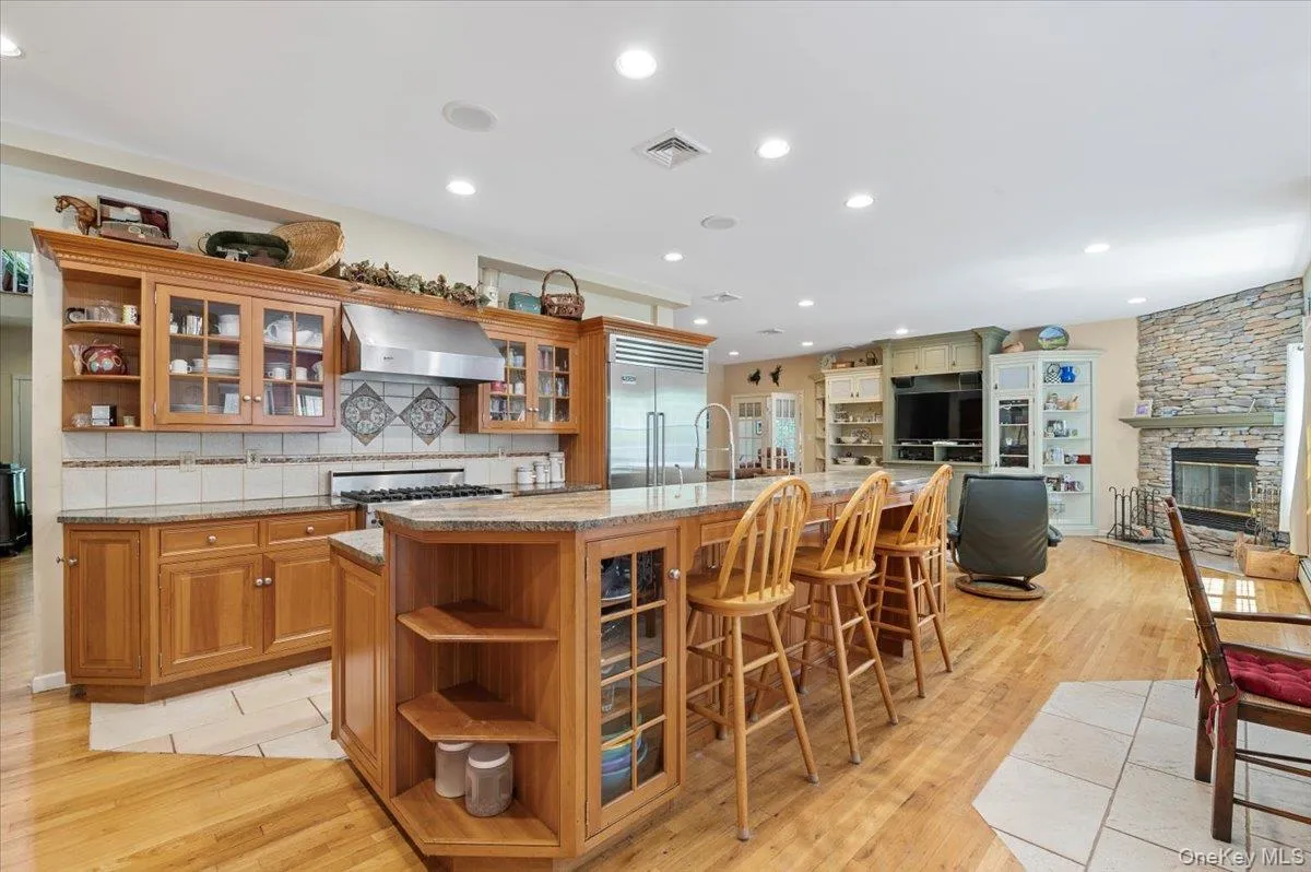 Kitchen Island Kitchen Island