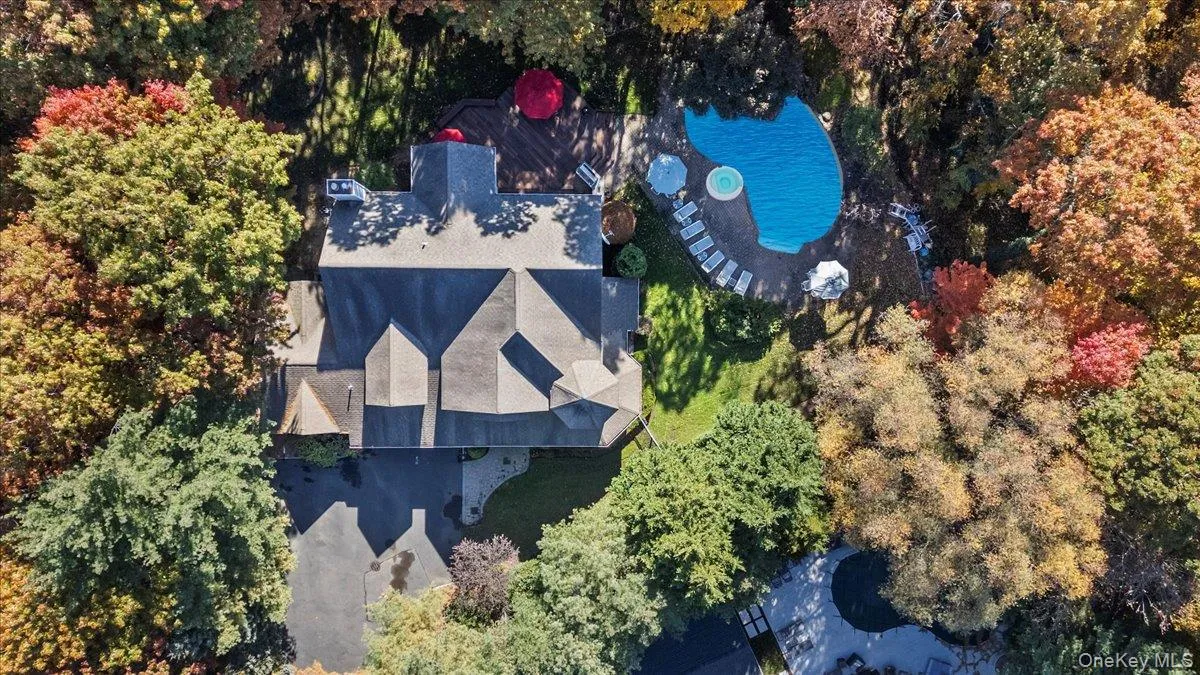 1040 Washington Avenue, Oyster Bay, NY, 4 Bedrooms Bedrooms, 10 Rooms Rooms,3 BathroomsBathrooms,Residential,For Rent,Washington,0,890556 1040 Washington Avenue, Oyster Bay, NY, 4 Bedrooms Bedrooms, 10 Rooms Rooms,3 BathroomsBathrooms,Residential,For Rent,Washington,0,890556