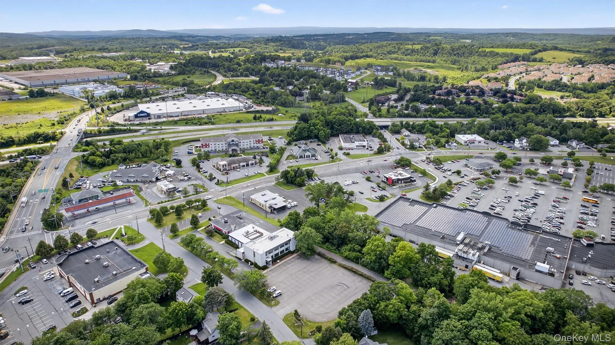 Drone / aerial view Drone / aerial view