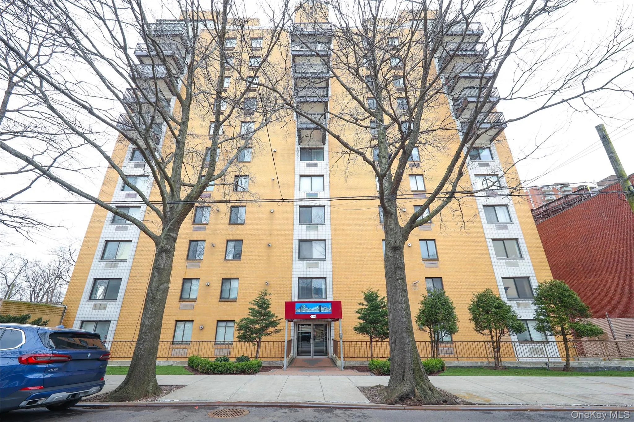 View of apartment building / complex View of apartment building / complex