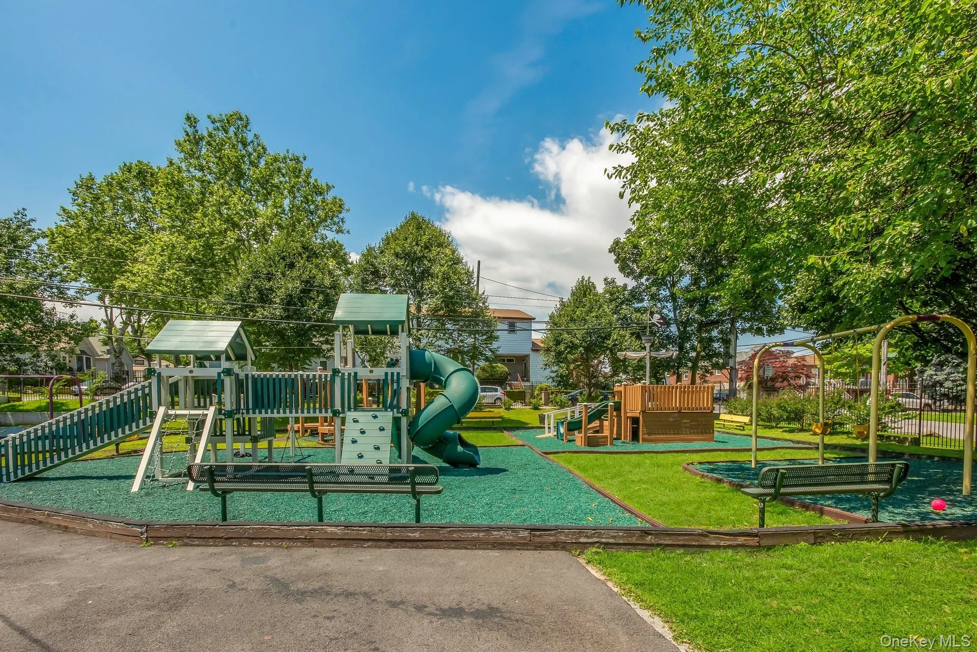 Play Ground Play Ground