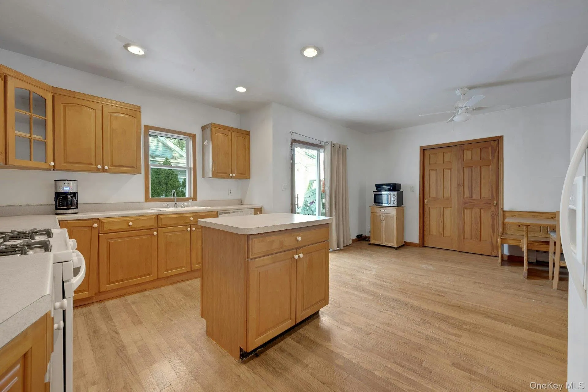 Eat in Kitchen with island, has storage cabinets plus kitchen has a lot of cabinets Eat in Kitchen with island, has storage cabinets plus kitchen has a lot of cabinets
