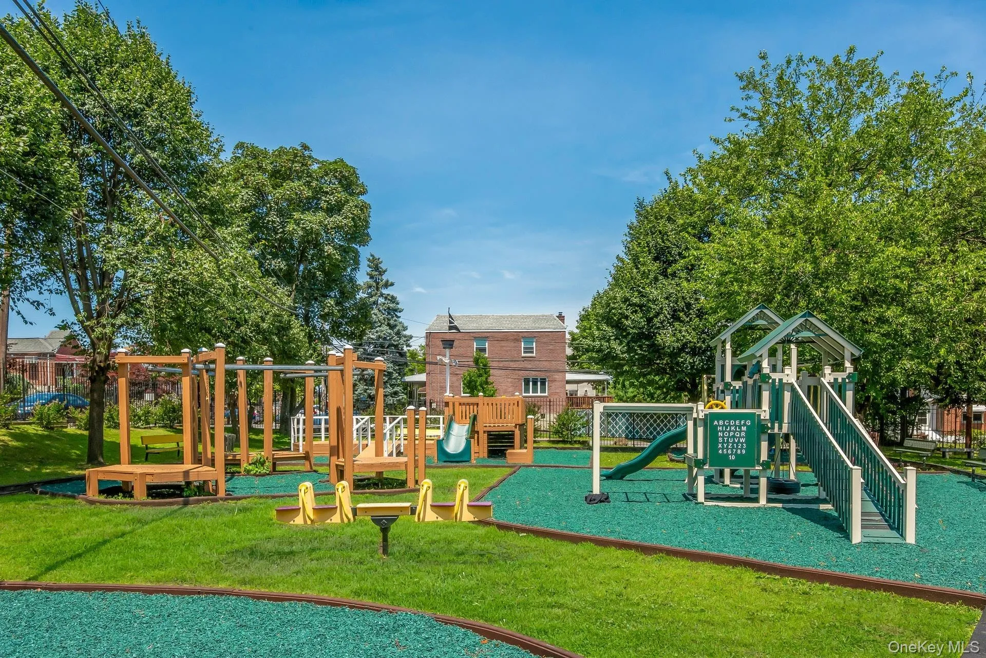 Play Ground Play Ground