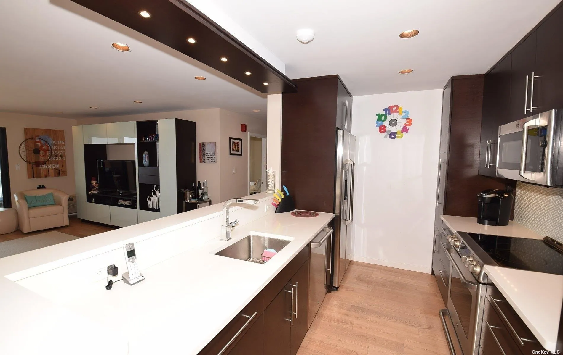 360 Shore Road, Long Beach, NY, 2 Bedrooms Bedrooms, 5 Rooms Rooms,2 BathroomsBathrooms,Residential Lease,Idx,Shore,0,891035 360 Shore Road, Long Beach, NY, 2 Bedrooms Bedrooms, 5 Rooms Rooms,2 BathroomsBathrooms,Residential Lease,Idx,Shore,0,891035