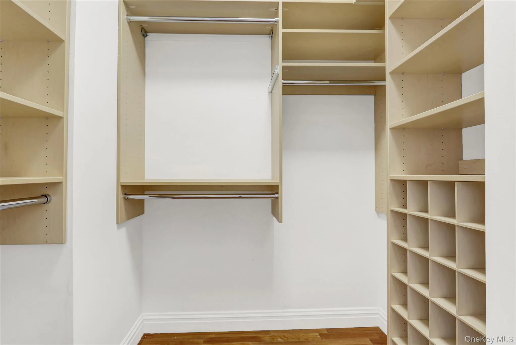 90 End Avenue, New York, NY, 3 Bedrooms Bedrooms, 6 Rooms Rooms,3 BathroomsBathrooms,Residential,For Rent,End,0,891105 90 End Avenue, New York, NY, 3 Bedrooms Bedrooms, 6 Rooms Rooms,3 BathroomsBathrooms,Residential,For Rent,End,0,891105