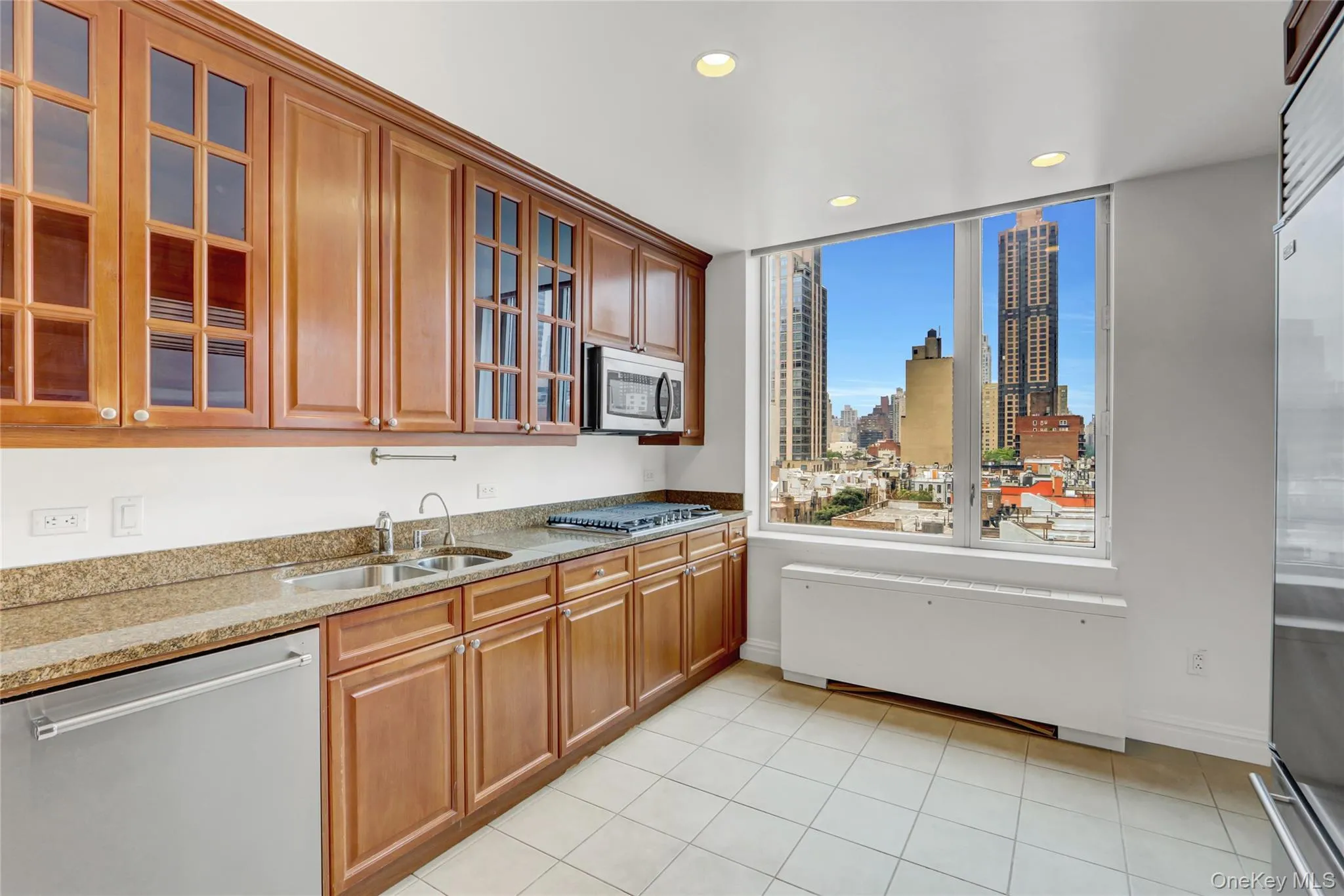 90 End Avenue, New York, NY, 3 Bedrooms Bedrooms, 6 Rooms Rooms,3 BathroomsBathrooms,Residential,For Rent,End,0,891105 90 End Avenue, New York, NY, 3 Bedrooms Bedrooms, 6 Rooms Rooms,3 BathroomsBathrooms,Residential,For Rent,End,0,891105