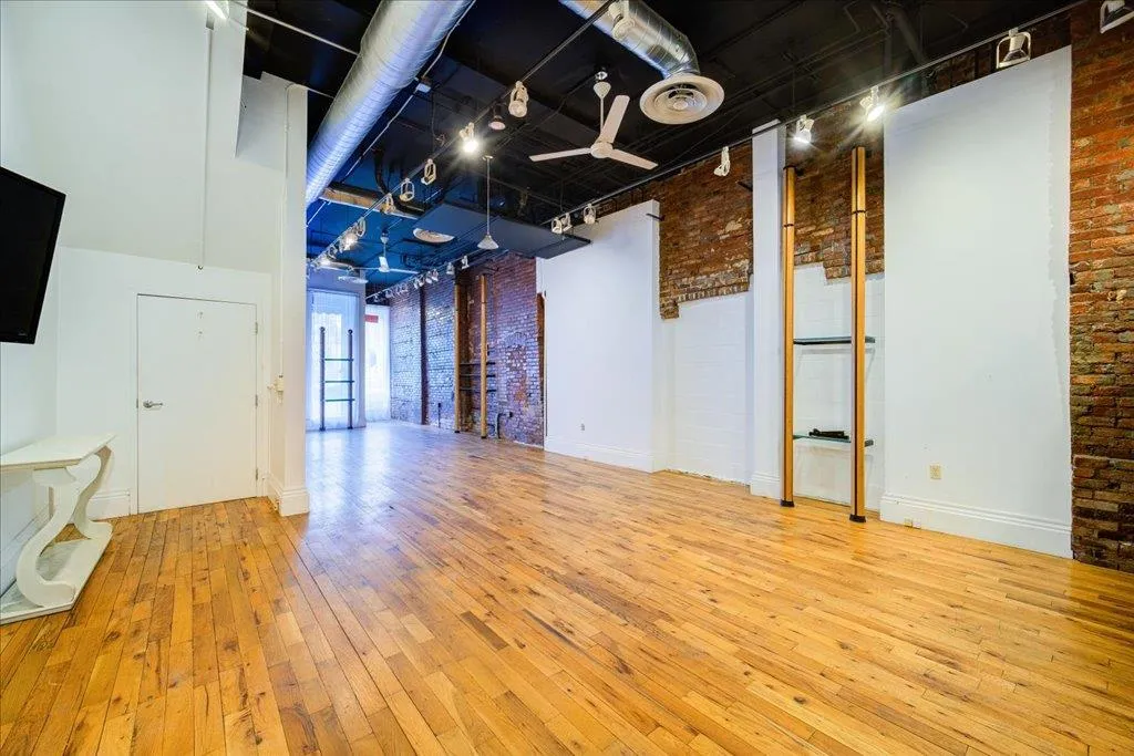 204 Main Street, Poughkeepsie, NY, ,Commercial Lease,Idx,Main,0,891241 204 Main Street, Poughkeepsie, NY, ,Commercial Lease,Idx,Main,0,891241