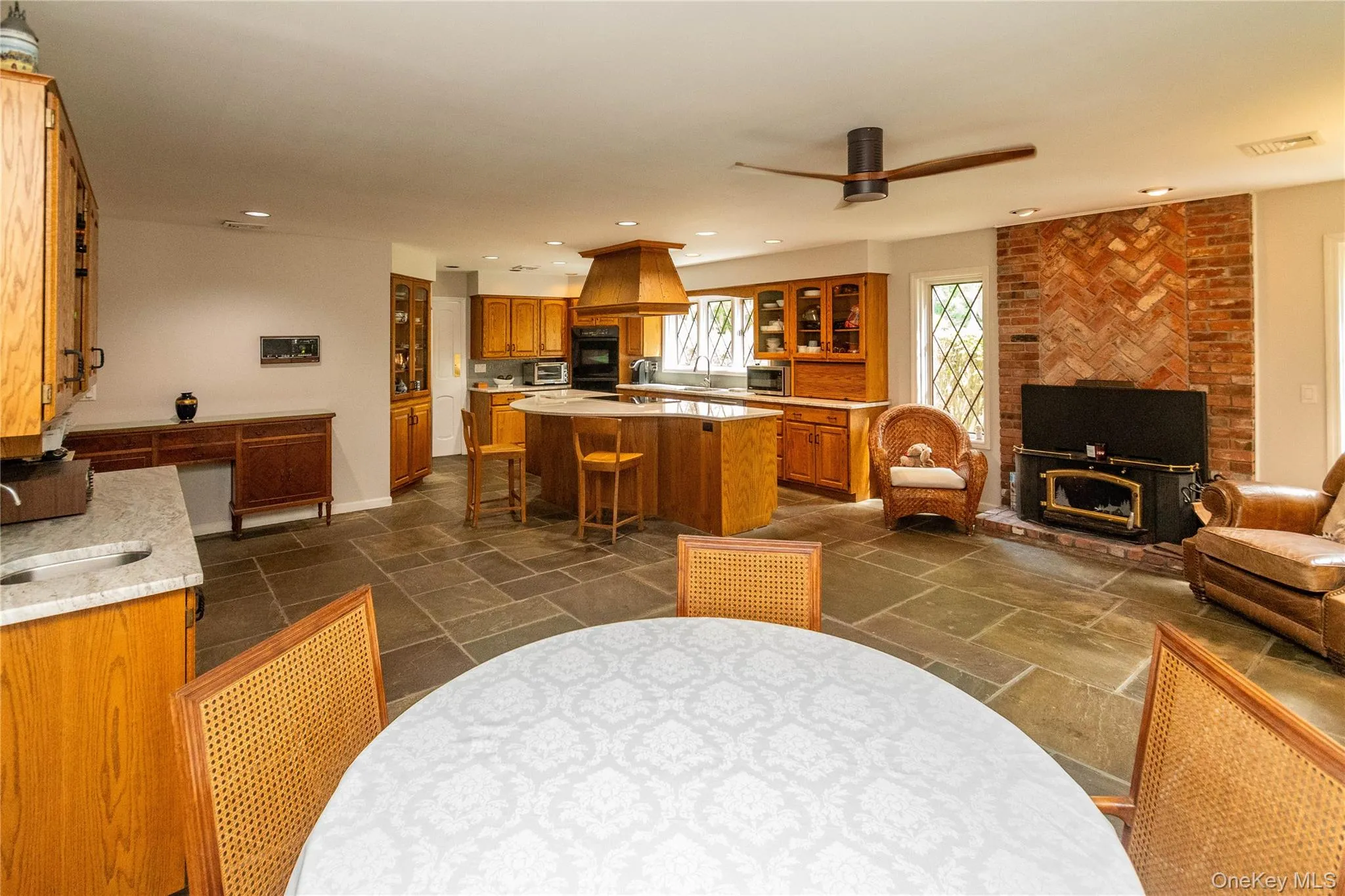 7 Fox Hollow Road, Southeast, NY, 3 Bedrooms Bedrooms, 11 Rooms Rooms,3 BathroomsBathrooms,Residential,For Rent,Fox Hollow,0,891269 7 Fox Hollow Road, Southeast, NY, 3 Bedrooms Bedrooms, 11 Rooms Rooms,3 BathroomsBathrooms,Residential,For Rent,Fox Hollow,0,891269