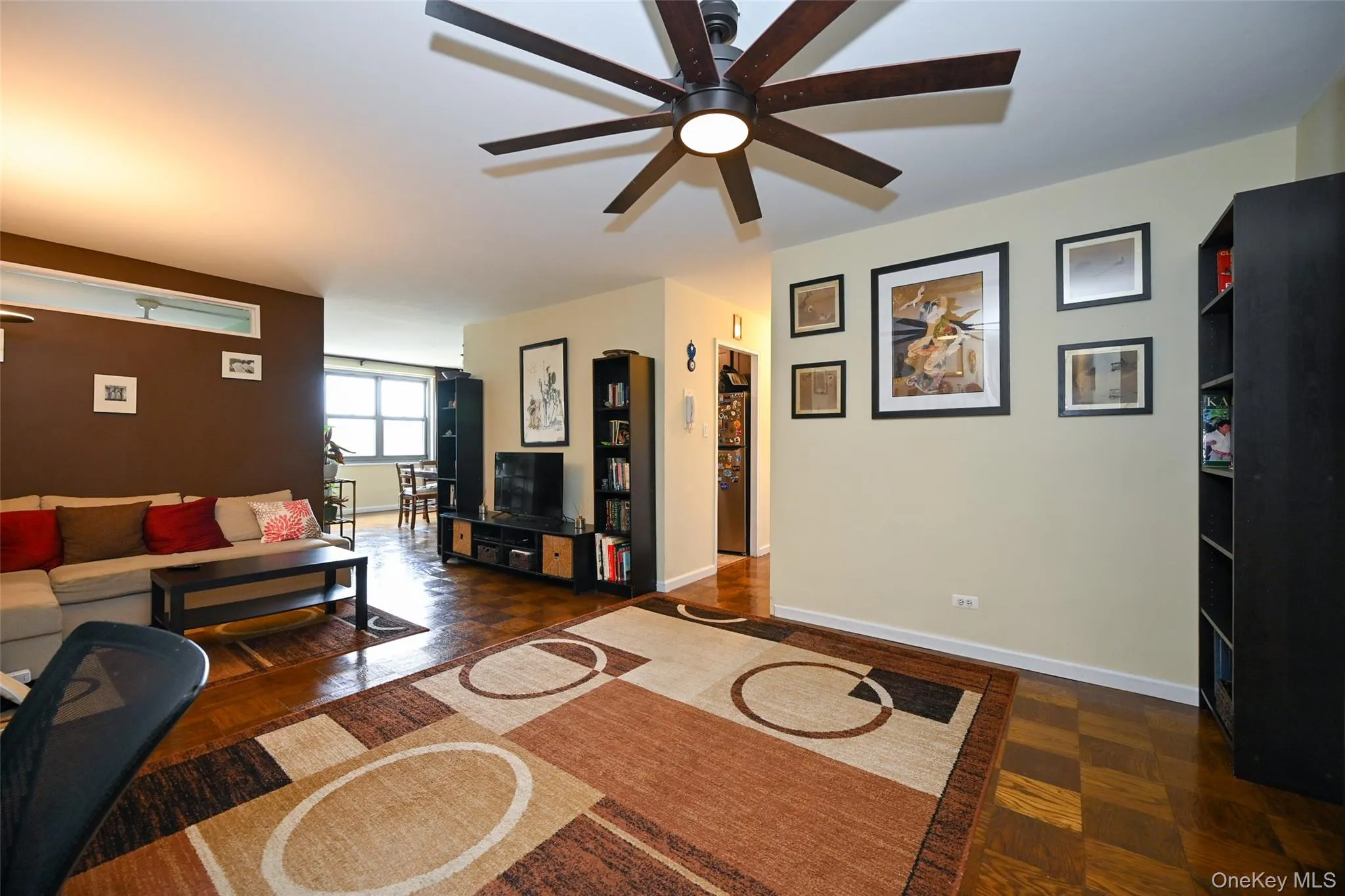 61-20 Grand Central Parkway, New York, NY, 2 Bedrooms Bedrooms, 6 Rooms Rooms,2 BathroomsBathrooms,Residential,For Rent,Grand Central,0,891317 61-20 Grand Central Parkway, New York, NY, 2 Bedrooms Bedrooms, 6 Rooms Rooms,2 BathroomsBathrooms,Residential,For Rent,Grand Central,0,891317