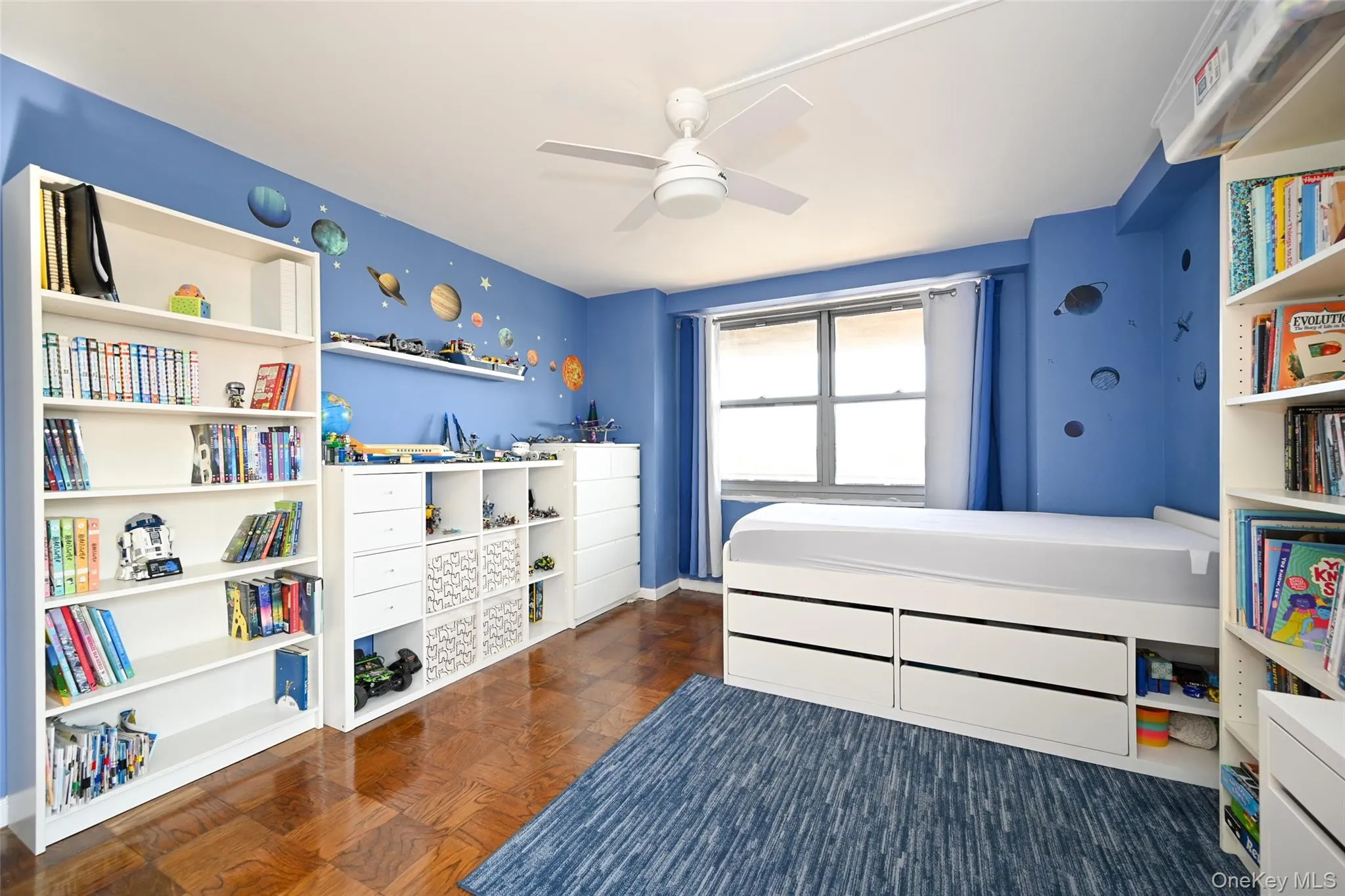 61-20 Grand Central Parkway, New York, NY, 2 Bedrooms Bedrooms, 6 Rooms Rooms,2 BathroomsBathrooms,Residential,For Rent,Grand Central,0,891317 61-20 Grand Central Parkway, New York, NY, 2 Bedrooms Bedrooms, 6 Rooms Rooms,2 BathroomsBathrooms,Residential,For Rent,Grand Central,0,891317