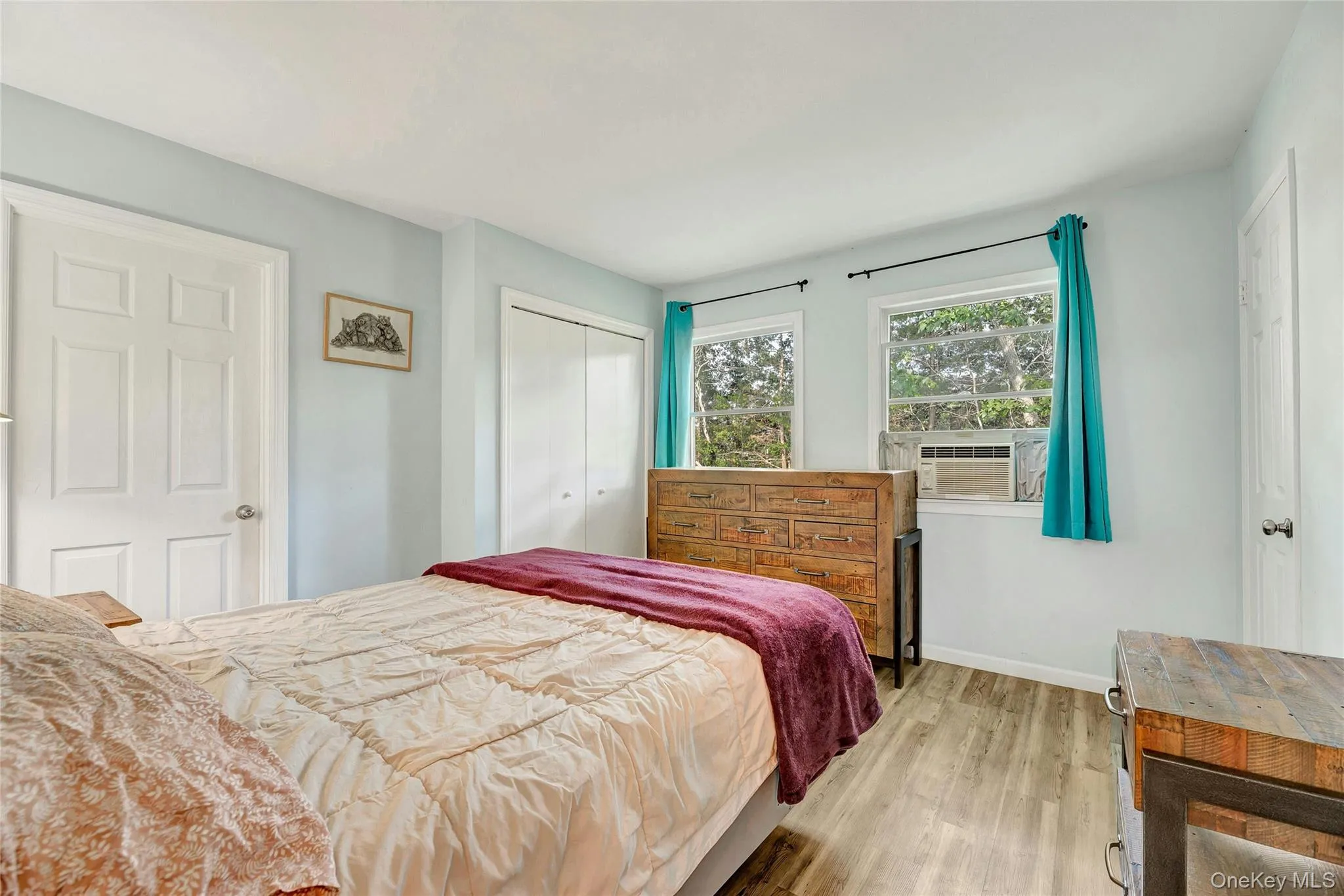 Primary Bedroom with multiple closets and it's own full bath! Primary Bedroom with multiple closets and it's own full bath!