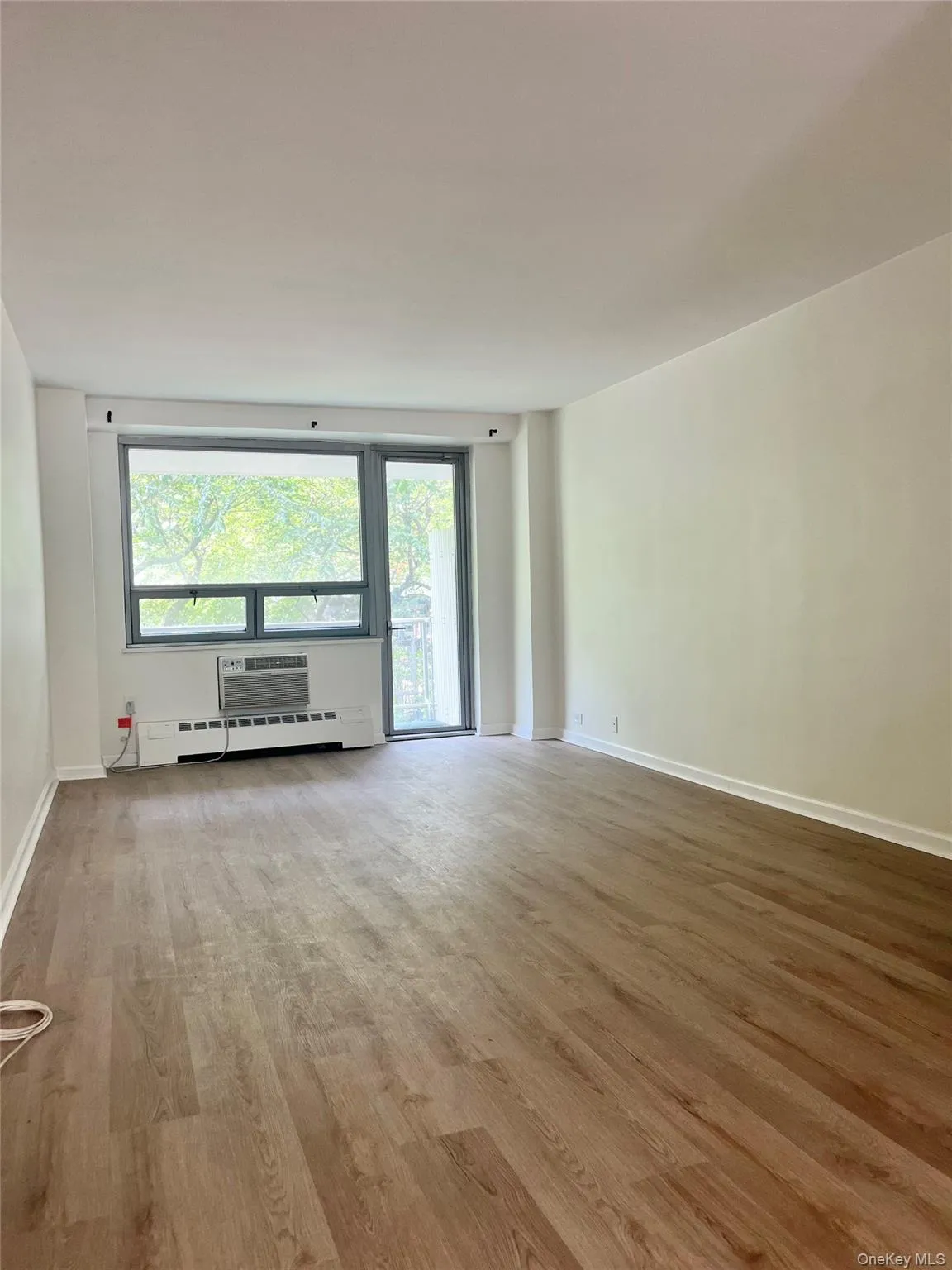 61-25 97th Street, New York, NY, 1 Bedroom Bedrooms, 3 Rooms Rooms,1 BathroomBathrooms,Residential,For Rent,97th,0,892202 61-25 97th Street, New York, NY, 1 Bedroom Bedrooms, 3 Rooms Rooms,1 BathroomBathrooms,Residential,For Rent,97th,0,892202