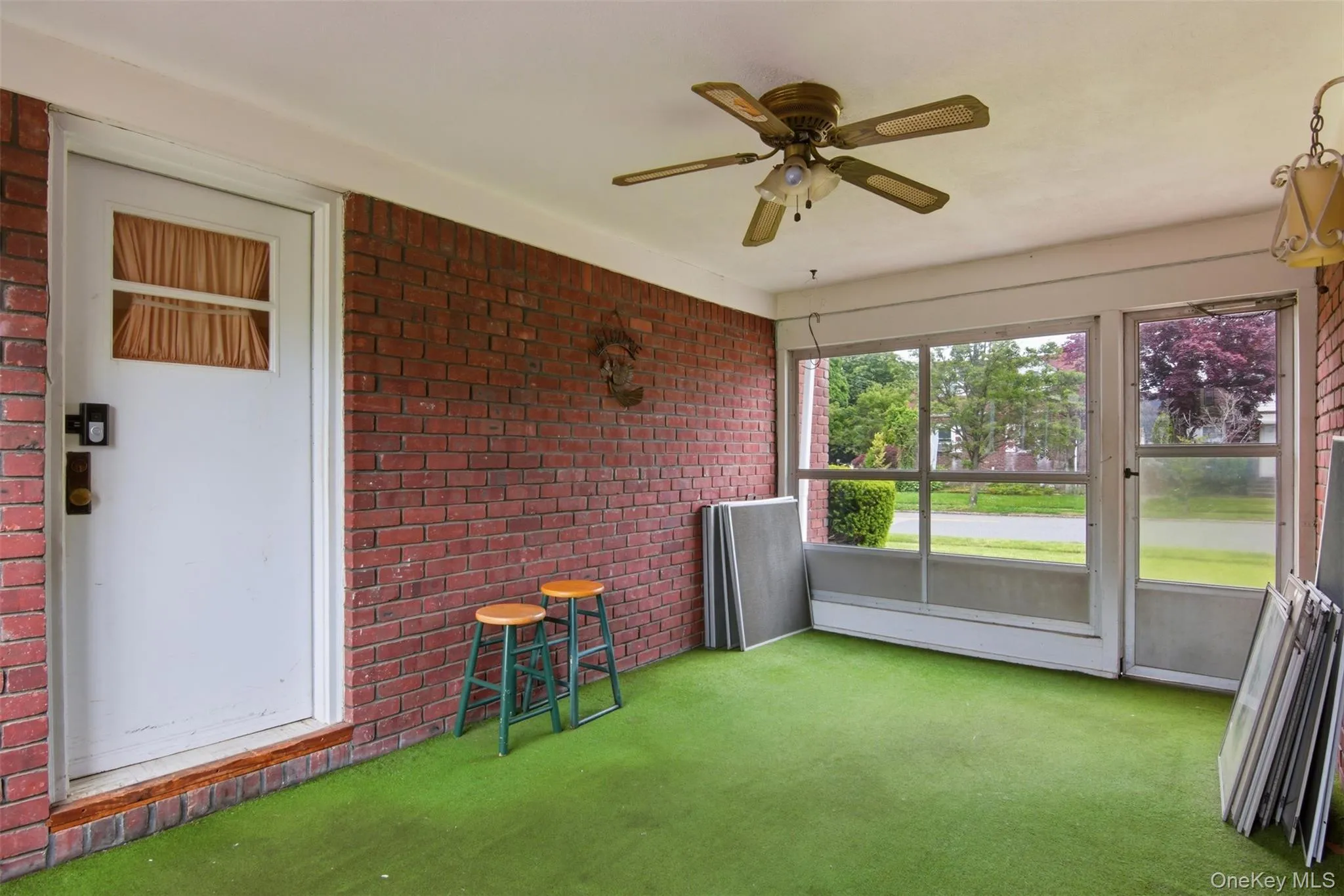 1001 4th Street, Hempstead, NY, 4 Bedrooms Bedrooms, 7 Rooms Rooms,3 BathroomsBathrooms,Residential,For Rent,4th,0,892348 1001 4th Street, Hempstead, NY, 4 Bedrooms Bedrooms, 7 Rooms Rooms,3 BathroomsBathrooms,Residential,For Rent,4th,0,892348
