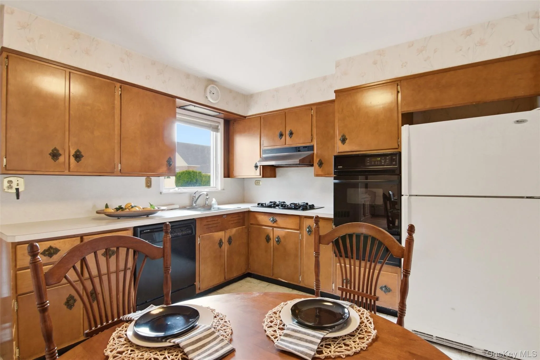 1001 4th Street, Hempstead, NY, 4 Bedrooms Bedrooms, 7 Rooms Rooms,3 BathroomsBathrooms,Residential,For Rent,4th,0,892348 1001 4th Street, Hempstead, NY, 4 Bedrooms Bedrooms, 7 Rooms Rooms,3 BathroomsBathrooms,Residential,For Rent,4th,0,892348