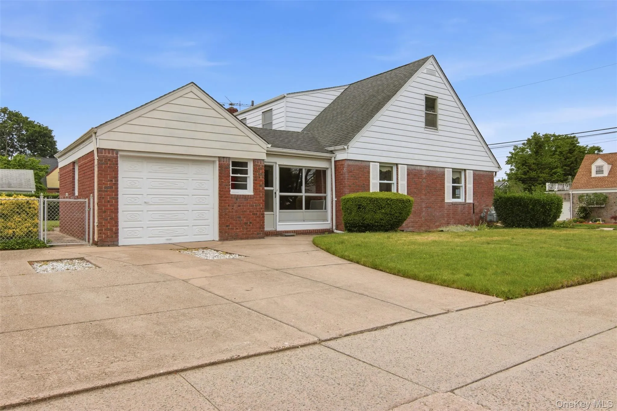 1001 4th Street, Hempstead, NY, 4 Bedrooms Bedrooms, 7 Rooms Rooms,3 BathroomsBathrooms,Residential,For Rent,4th,0,892348 1001 4th Street, Hempstead, NY, 4 Bedrooms Bedrooms, 7 Rooms Rooms,3 BathroomsBathrooms,Residential,For Rent,4th,0,892348