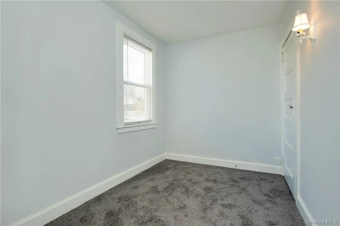 4th bedroom/den on first floor 4th bedroom/den on first floor