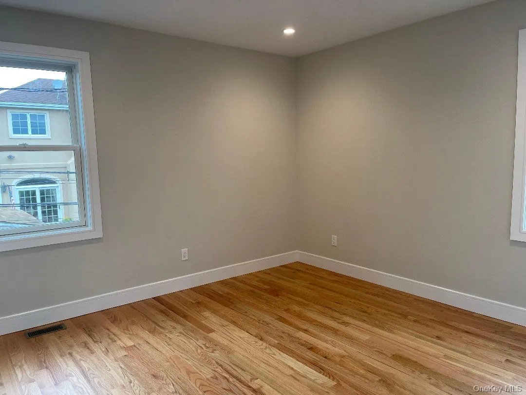 529 Chester Street, Long Beach, NY, 3 Bedrooms Bedrooms, 6 Rooms Rooms,2 BathroomsBathrooms,Residential Lease,Idx,Chester,0,892478 529 Chester Street, Long Beach, NY, 3 Bedrooms Bedrooms, 6 Rooms Rooms,2 BathroomsBathrooms,Residential Lease,Idx,Chester,0,892478