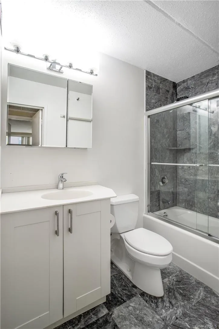 4 Martine Avenue, White Plains, NY, 1 Bedroom Bedrooms, 3 Rooms Rooms,1 BathroomBathrooms,Residential Lease,Idx,Martine,0,892698 4 Martine Avenue, White Plains, NY, 1 Bedroom Bedrooms, 3 Rooms Rooms,1 BathroomBathrooms,Residential Lease,Idx,Martine,0,892698