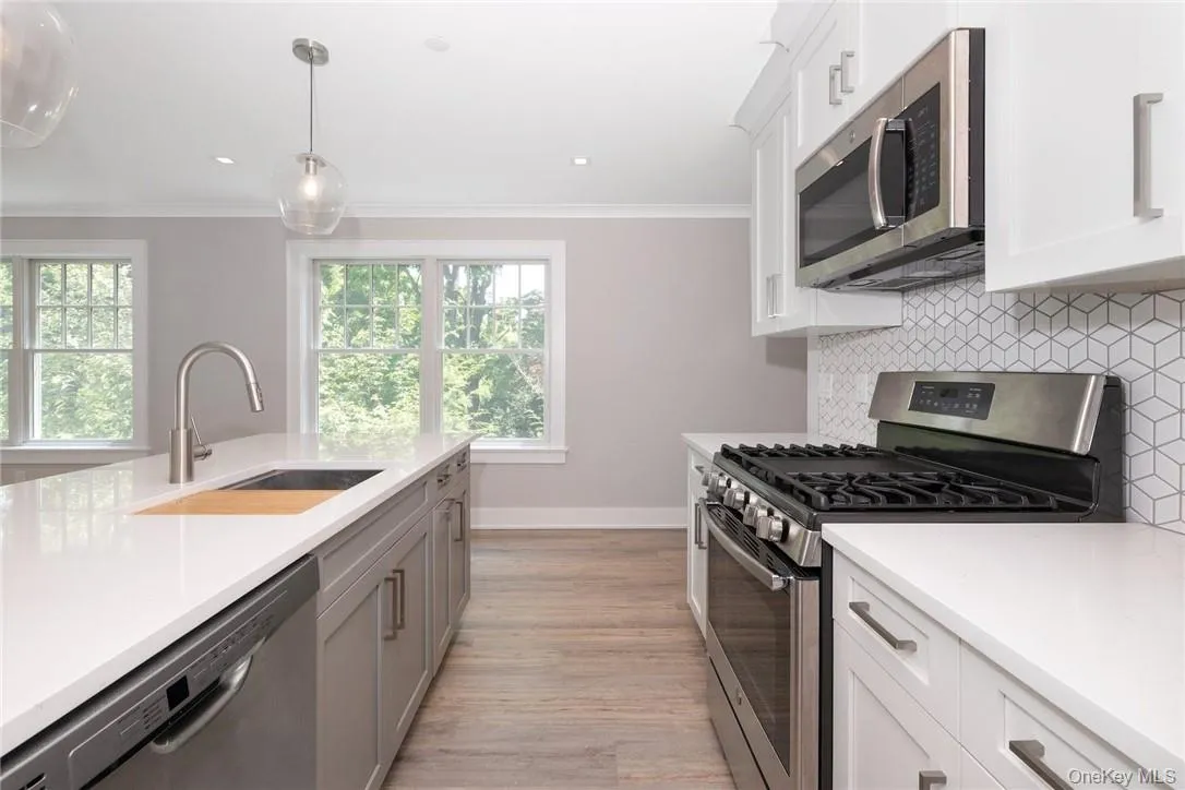 470 Main Street, North Castle, NY, 1 Bedroom Bedrooms, 3 Rooms Rooms,1 BathroomBathrooms,Residential Lease,For Rent,Main,0,892801 470 Main Street, North Castle, NY, 1 Bedroom Bedrooms, 3 Rooms Rooms,1 BathroomBathrooms,Residential Lease,For Rent,Main,0,892801