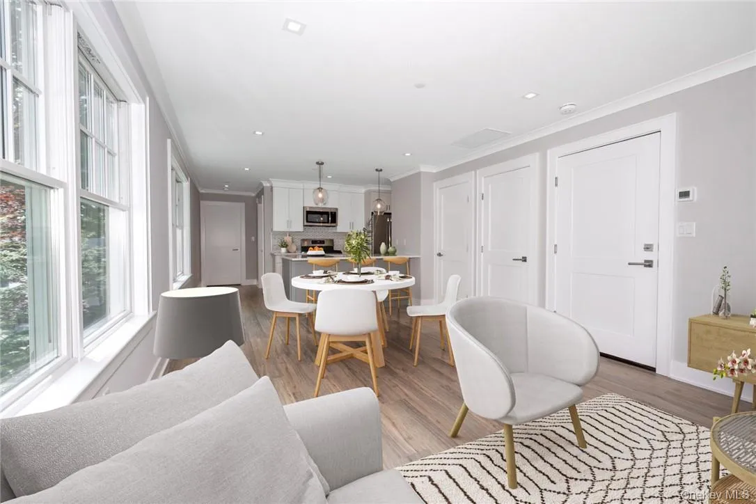 Virtually Staged Virtually Staged