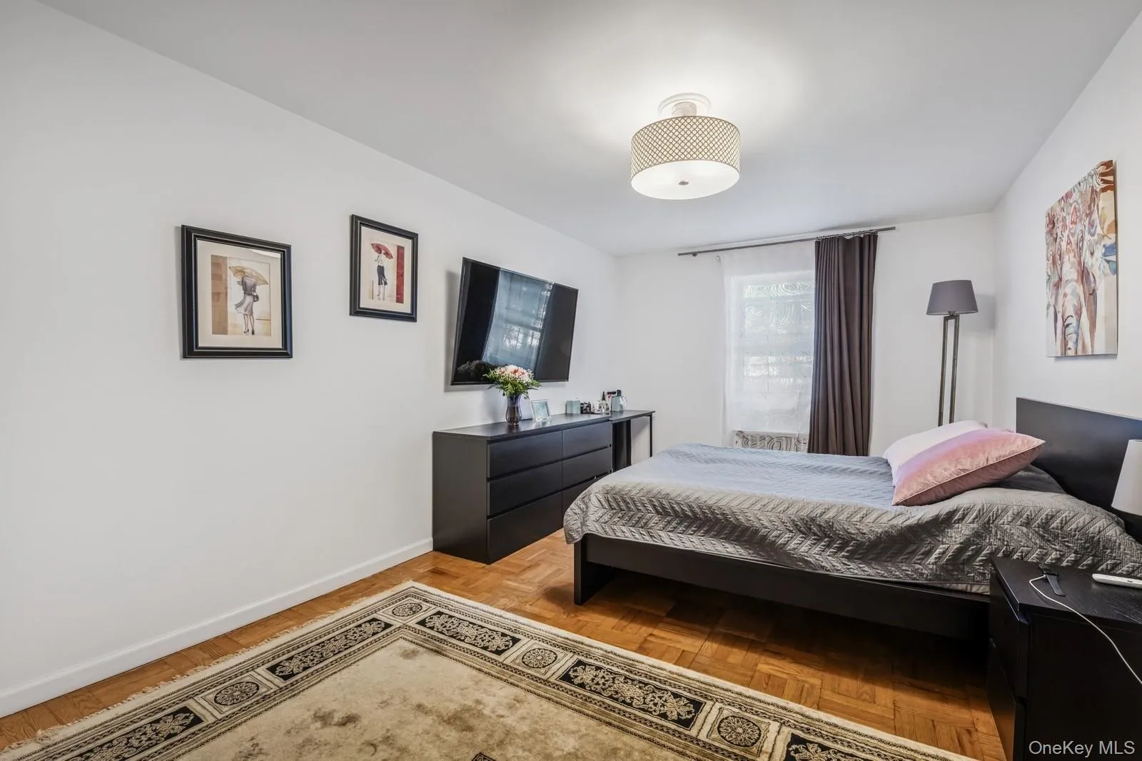 Bedroom with baseboards Bedroom with baseboards
