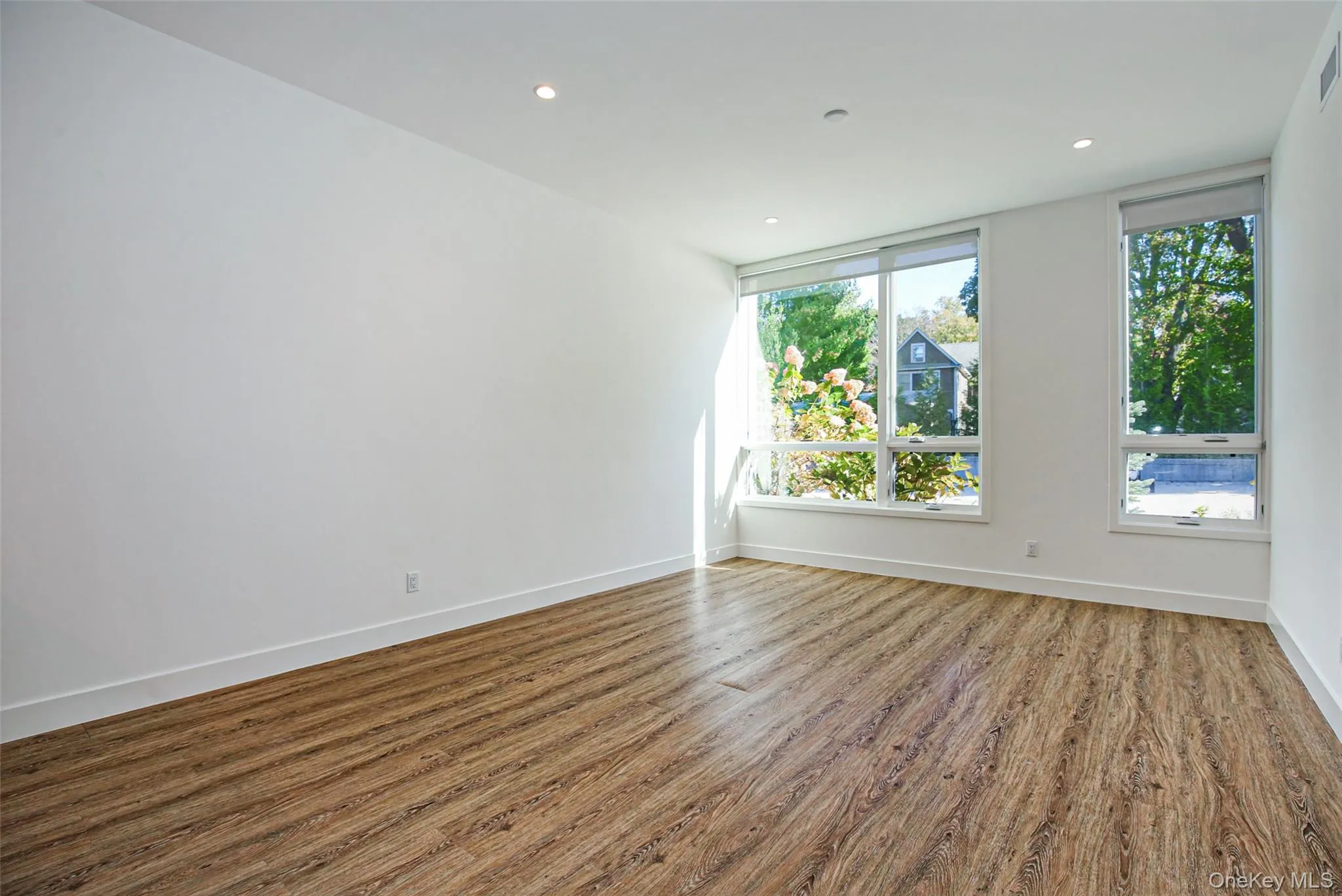 39 Washington Avenue, Mount Pleasant, NY, 2 Bedrooms Bedrooms, 4 Rooms Rooms,2 BathroomsBathrooms,Residential Lease,Idx,Washington,893478 39 Washington Avenue, Mount Pleasant, NY, 2 Bedrooms Bedrooms, 4 Rooms Rooms,2 BathroomsBathrooms,Residential Lease,Idx,Washington,893478