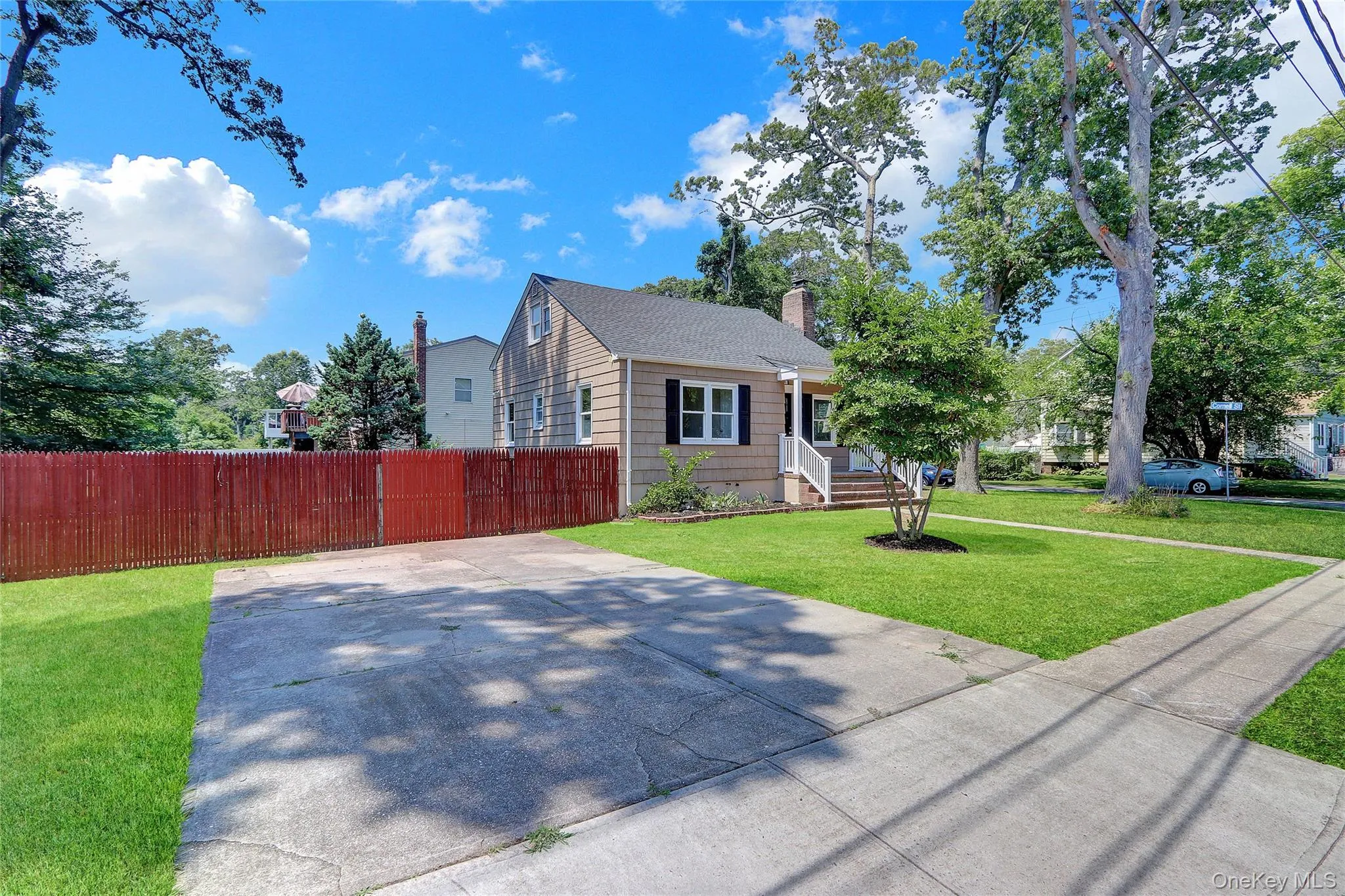 20 Whitman Avenue, Islip, NY, 4 Bedrooms Bedrooms, 6 Rooms Rooms,2 BathroomsBathrooms,Residential,For Rent,Whitman,0,893906 20 Whitman Avenue, Islip, NY, 4 Bedrooms Bedrooms, 6 Rooms Rooms,2 BathroomsBathrooms,Residential,For Rent,Whitman,0,893906