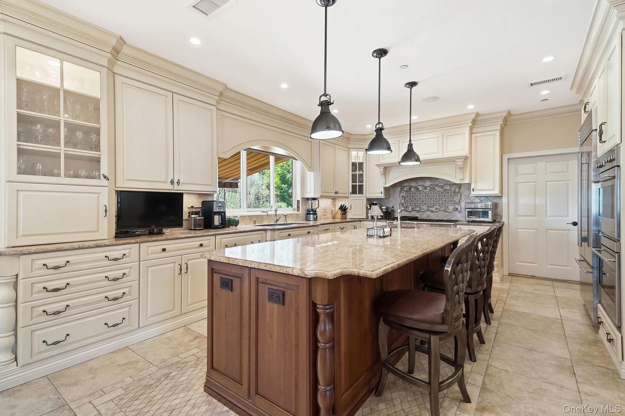33 Hevelyne Road, Greenburgh, NY, 4 Bedrooms Bedrooms, 12 Rooms Rooms,4 BathroomsBathrooms,Residential,For Rent,Hevelyne,0,893971 33 Hevelyne Road, Greenburgh, NY, 4 Bedrooms Bedrooms, 12 Rooms Rooms,4 BathroomsBathrooms,Residential,For Rent,Hevelyne,0,893971