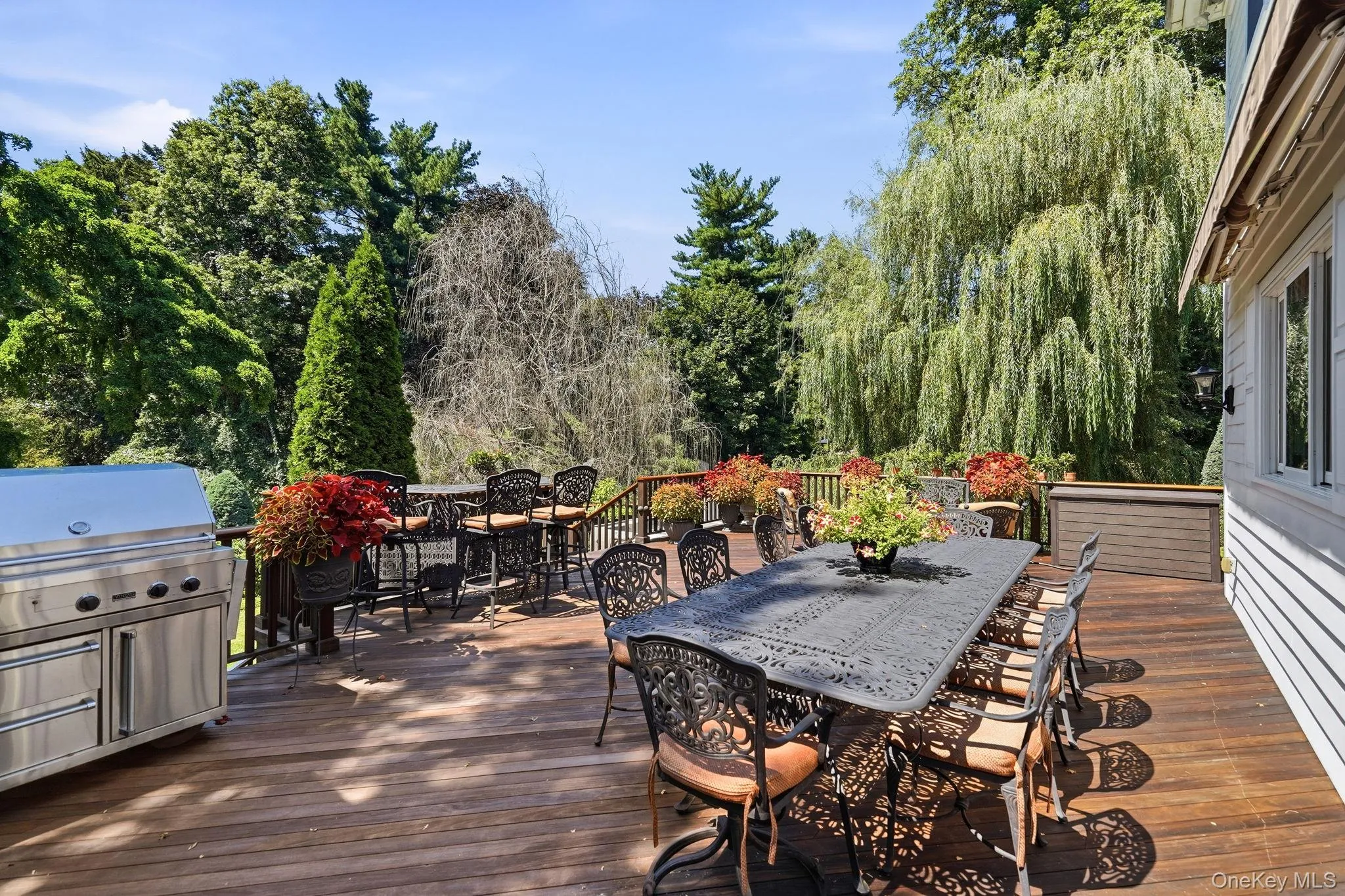 Deck off Kitchen, When awning is closed. Deck off Kitchen, When awning is closed.