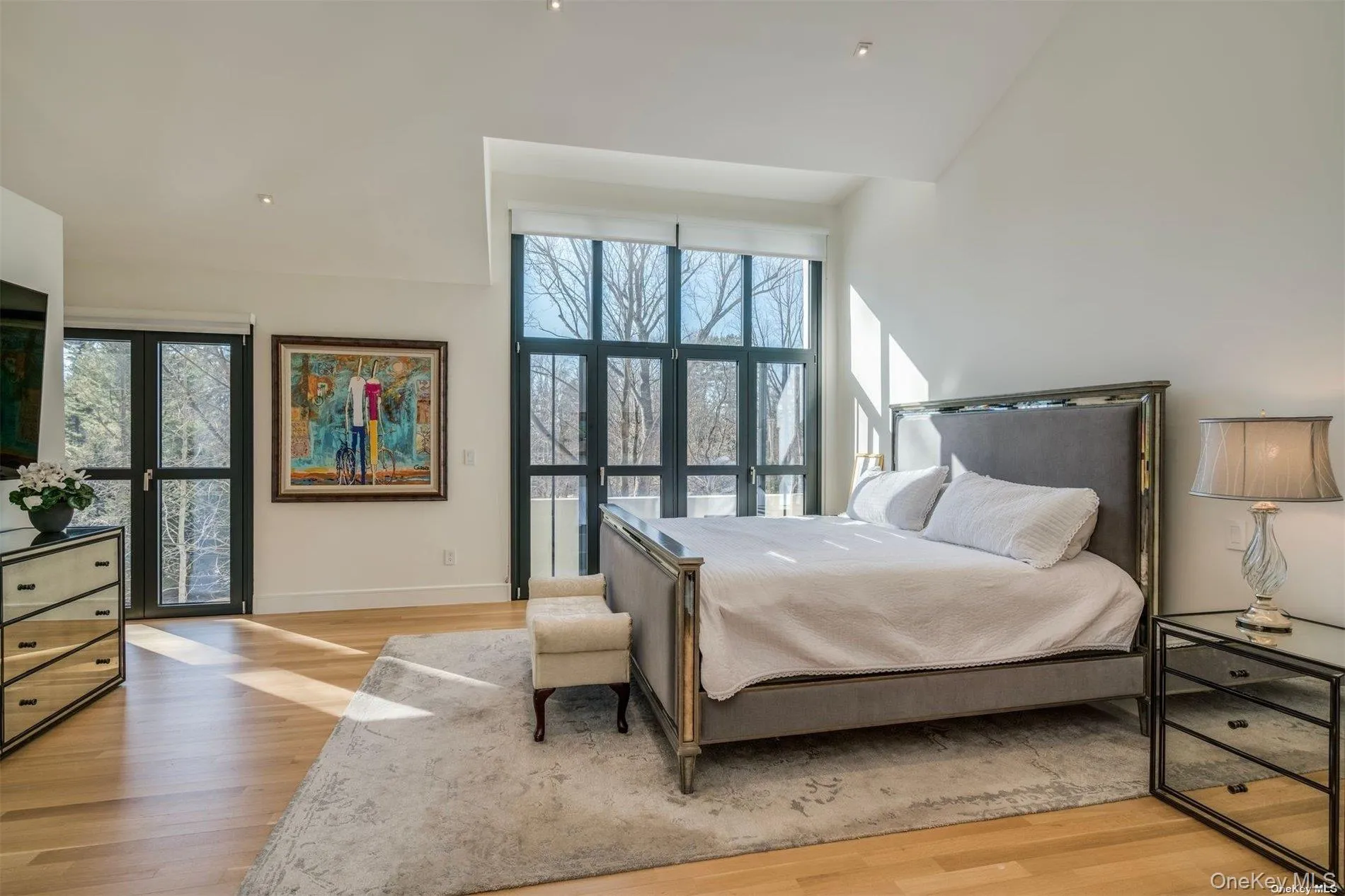 Master w/Juliette Balcony Master w/Juliette Balcony