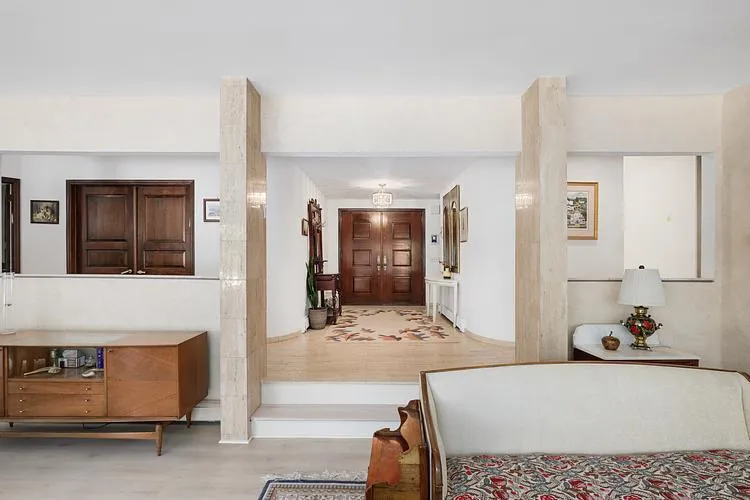 Foyer to step down living room Foyer to step down living room