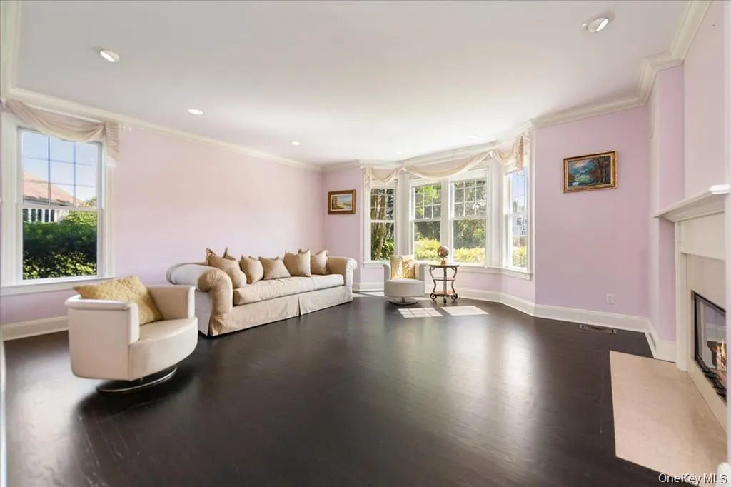 53 Pembroke Drive, Glen Cove, NY, 4 Bedrooms Bedrooms, 9 Rooms Rooms,4 BathroomsBathrooms,Residential,For Rent,Pembroke,0,894125 53 Pembroke Drive, Glen Cove, NY, 4 Bedrooms Bedrooms, 9 Rooms Rooms,4 BathroomsBathrooms,Residential,For Rent,Pembroke,0,894125