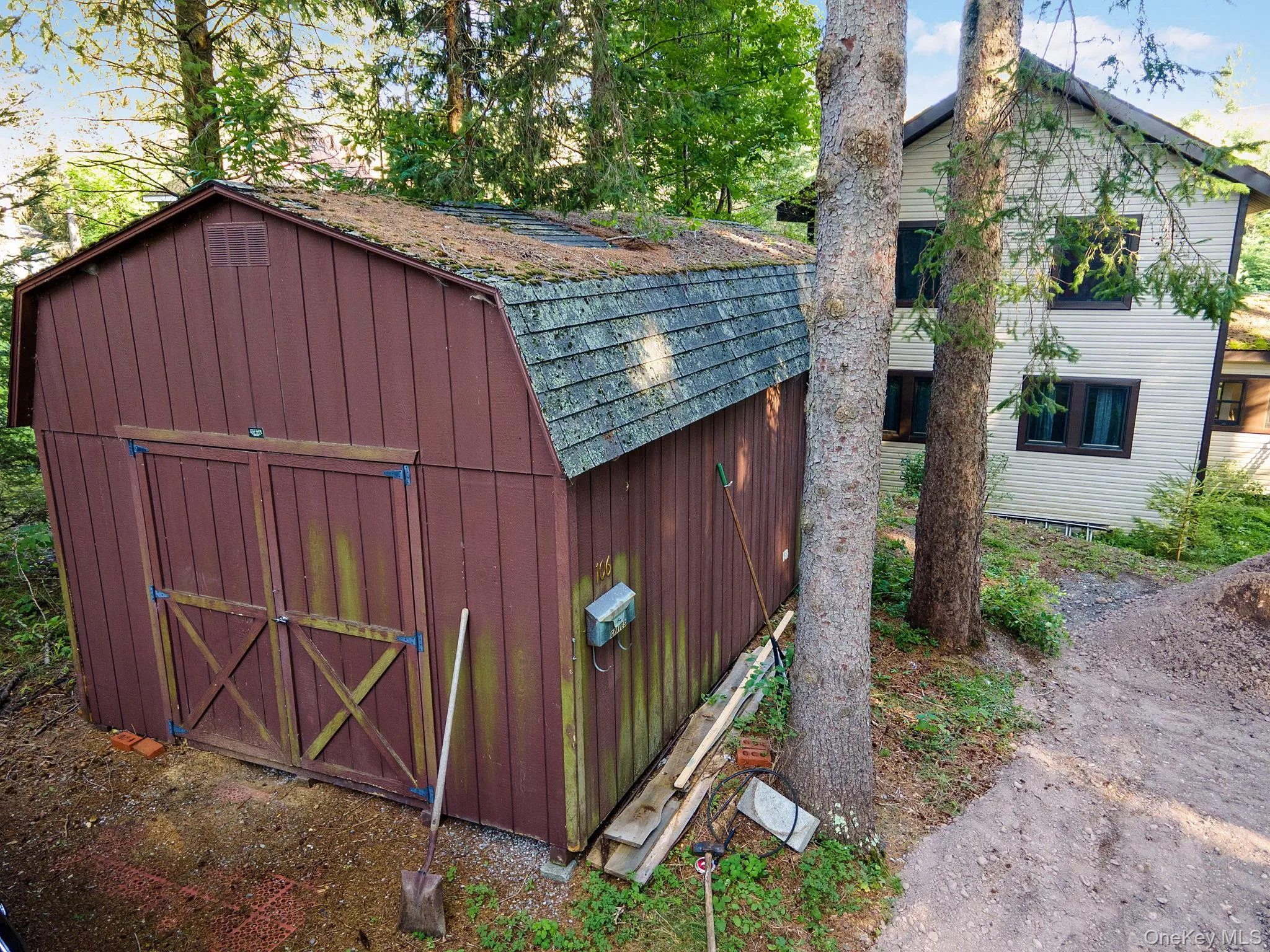 106 Earles Lane, Out Of Area, NY, 4 Bedrooms Bedrooms, 12 Rooms Rooms,3 BathroomsBathrooms,Residential,For Rent,Earles,0,894238 106 Earles Lane, Out Of Area, NY, 4 Bedrooms Bedrooms, 12 Rooms Rooms,3 BathroomsBathrooms,Residential,For Rent,Earles,0,894238