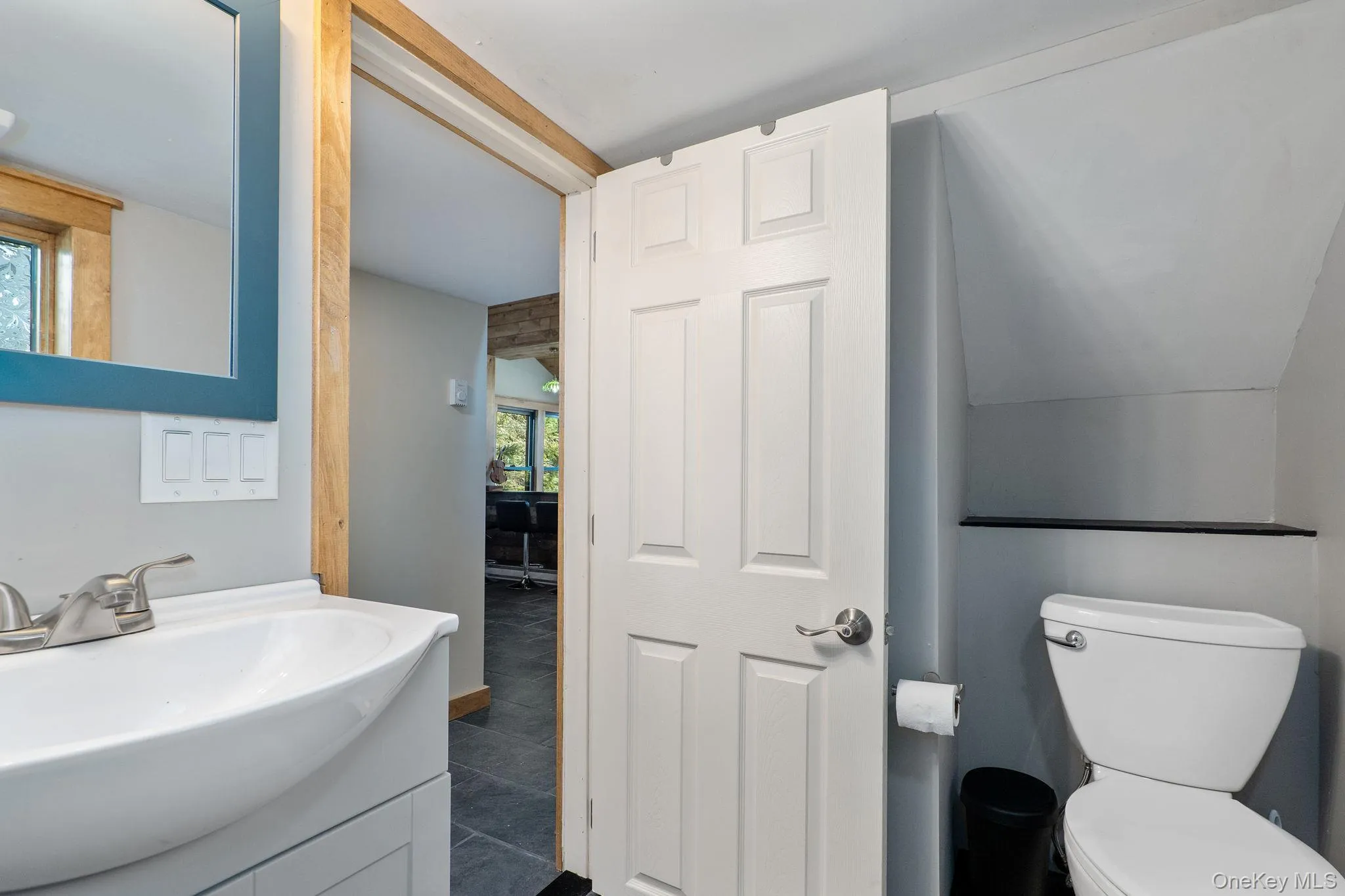 106 Earles Lane, Out Of Area, NY, 4 Bedrooms Bedrooms, 12 Rooms Rooms,3 BathroomsBathrooms,Residential,For Rent,Earles,0,894238 106 Earles Lane, Out Of Area, NY, 4 Bedrooms Bedrooms, 12 Rooms Rooms,3 BathroomsBathrooms,Residential,For Rent,Earles,0,894238