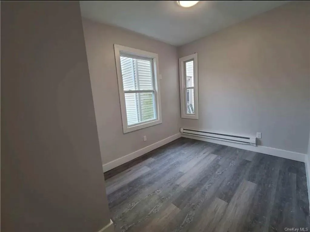29 Hooker Avenue, Poughkeepsie, NY, 3 Bedrooms Bedrooms, 6 Rooms Rooms,1 BathroomBathrooms,Residential Lease,Idx,Hooker,0,894440 29 Hooker Avenue, Poughkeepsie, NY, 3 Bedrooms Bedrooms, 6 Rooms Rooms,1 BathroomBathrooms,Residential Lease,Idx,Hooker,0,894440