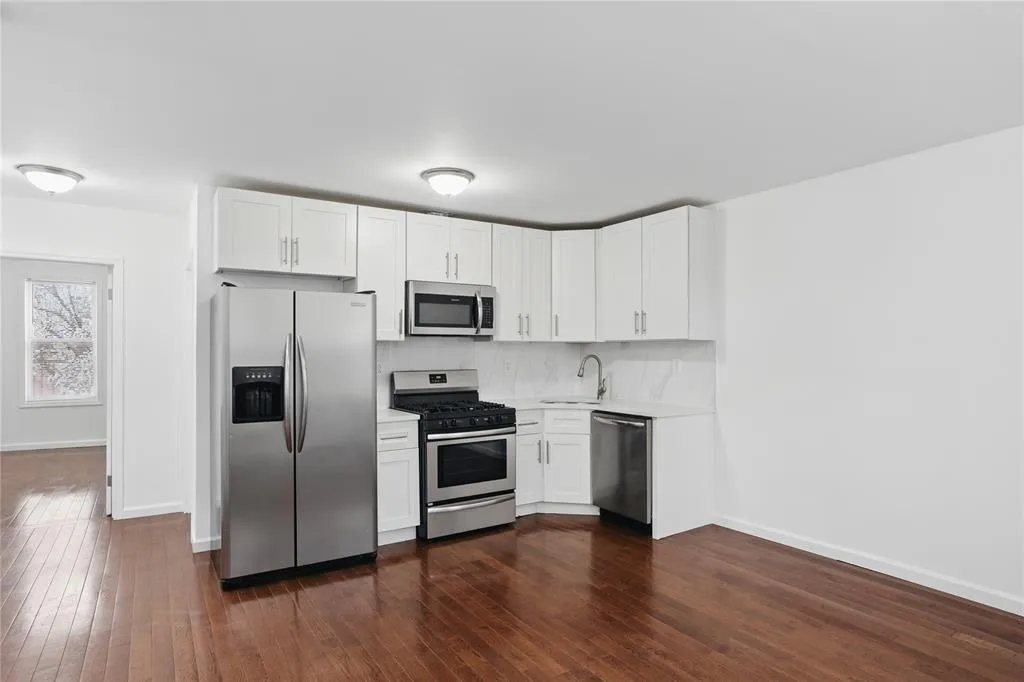 Kitchen view to rooms Kitchen view to rooms