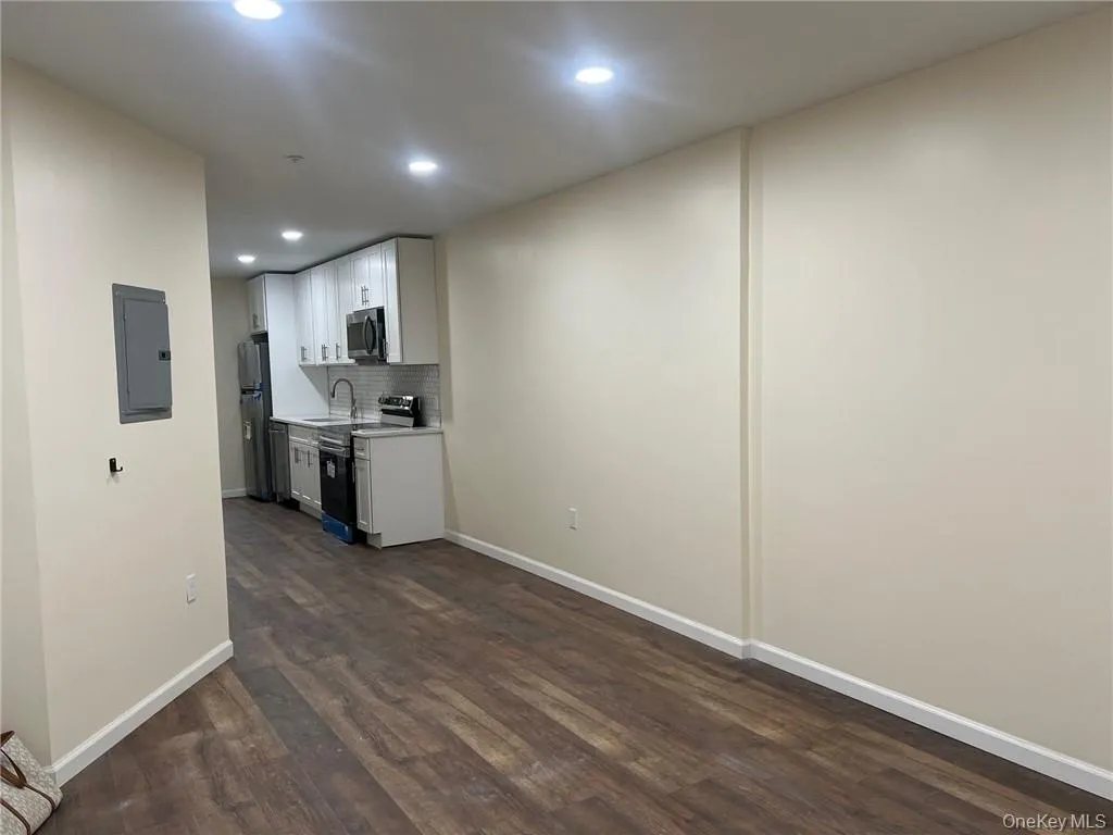 45 Front Street, Port Jervis, NY, 1 Bedroom Bedrooms, 2 Rooms Rooms,1 BathroomBathrooms,Residential Lease,For Rent,Front,0,895026 45 Front Street, Port Jervis, NY, 1 Bedroom Bedrooms, 2 Rooms Rooms,1 BathroomBathrooms,Residential Lease,For Rent,Front,0,895026