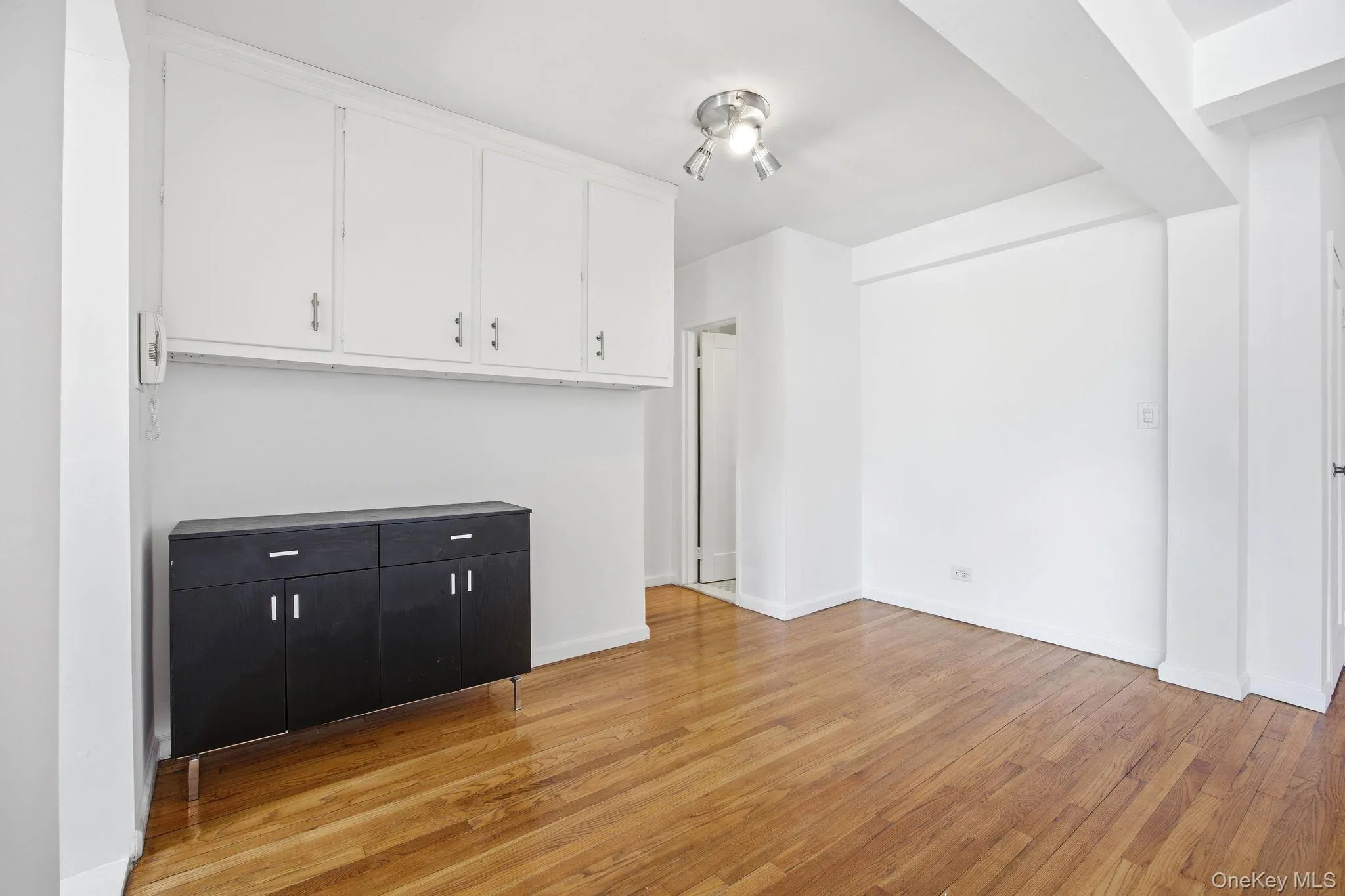 800 Grand Concourse, New York, NY, 2 Bedrooms Bedrooms, 5 Rooms Rooms,2 BathroomsBathrooms,Residential,For Rent,Grand Concourse,0,895097 800 Grand Concourse, New York, NY, 2 Bedrooms Bedrooms, 5 Rooms Rooms,2 BathroomsBathrooms,Residential,For Rent,Grand Concourse,0,895097