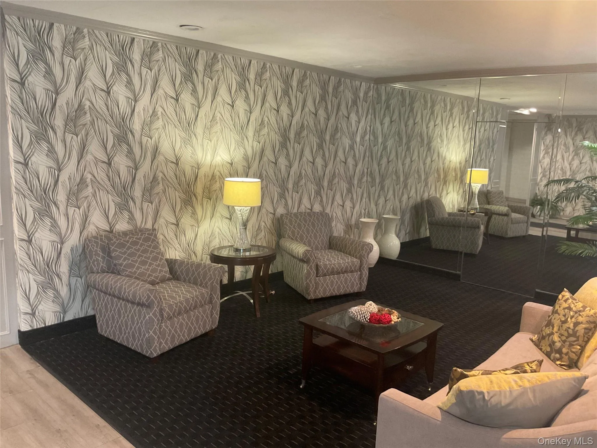 55 Lenox Road, Hempstead, NY, 1 Bedroom Bedrooms, 4 Rooms Rooms,1 BathroomBathrooms,Residential,For Rent,Lenox,0,KEY895294 55 Lenox Road, Hempstead, NY, 1 Bedroom Bedrooms, 4 Rooms Rooms,1 BathroomBathrooms,Residential,For Rent,Lenox,0,KEY895294