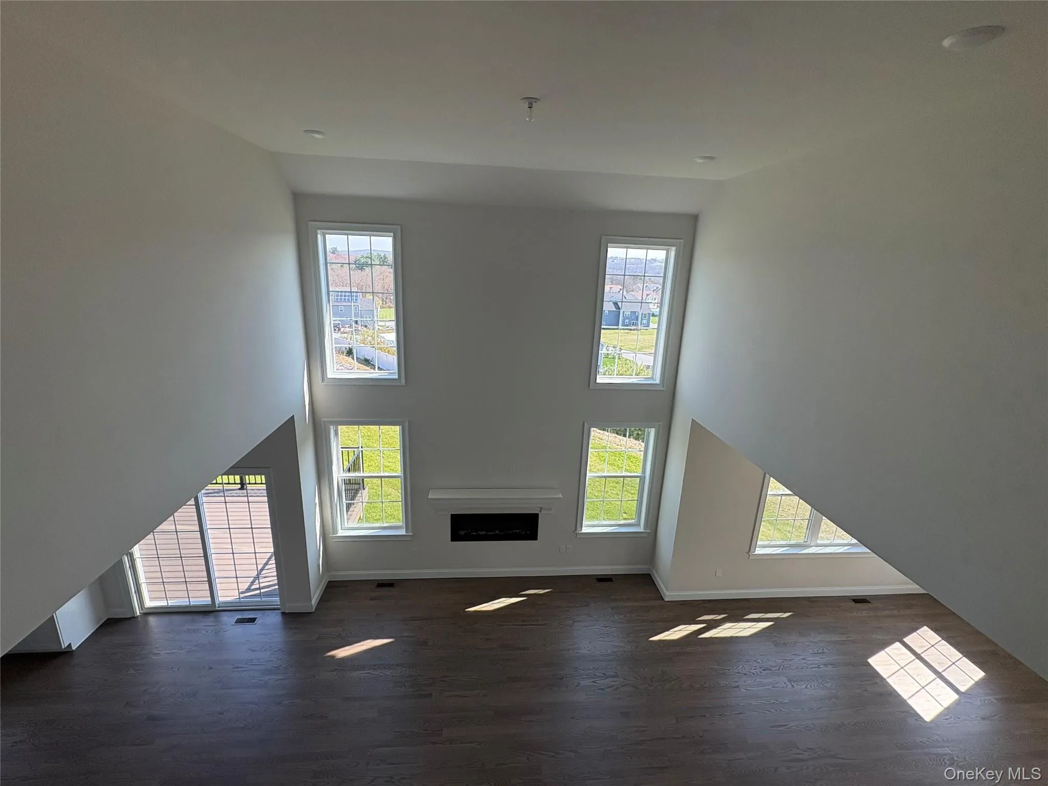 26 Dartmouth, Poughkeepsie (town), NY, 4 Bedrooms Bedrooms, 7 Rooms Rooms,2 BathroomsBathrooms,Residential,For Rent,Dartmouth,0,895314 26 Dartmouth, Poughkeepsie (town), NY, 4 Bedrooms Bedrooms, 7 Rooms Rooms,2 BathroomsBathrooms,Residential,For Rent,Dartmouth,0,895314