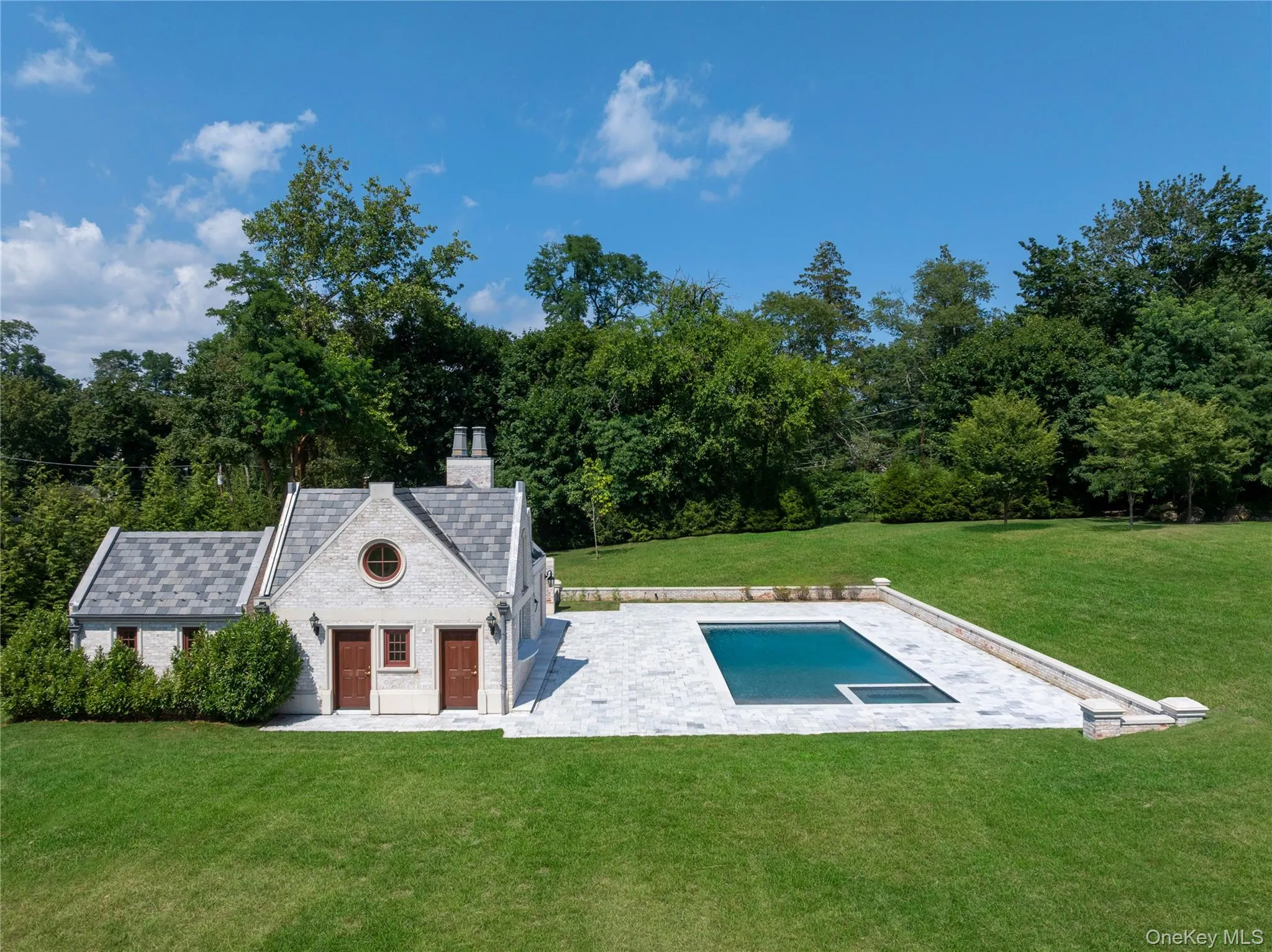 9 Hicks Lane, North Hempstead, NY, 8 Bedrooms Bedrooms, 18 Rooms Rooms,8 BathroomsBathrooms,Residential,For Rent,Hicks,0,895575 9 Hicks Lane, North Hempstead, NY, 8 Bedrooms Bedrooms, 18 Rooms Rooms,8 BathroomsBathrooms,Residential,For Rent,Hicks,0,895575