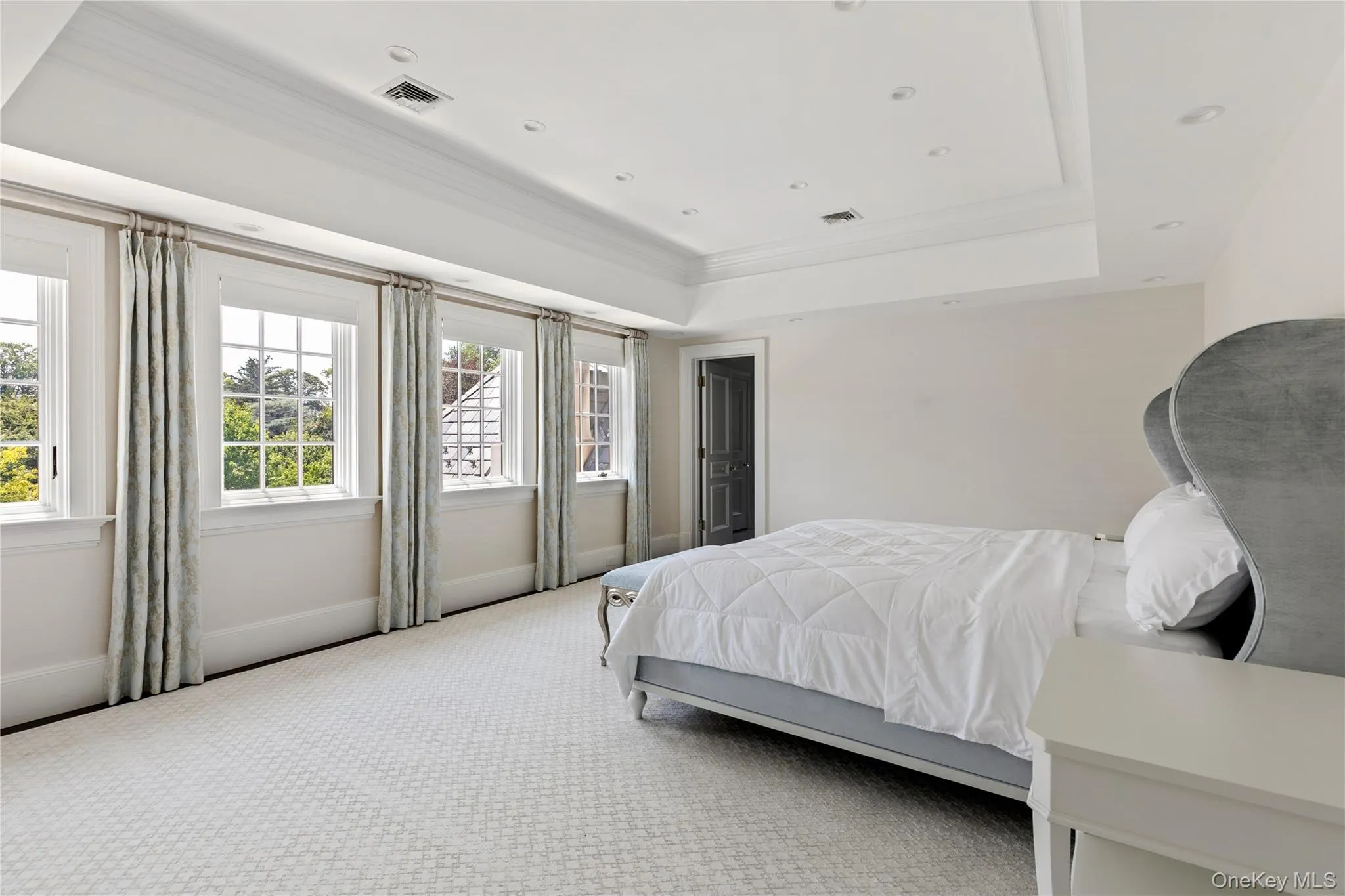 9 Hicks Lane, North Hempstead, NY, 8 Bedrooms Bedrooms, 18 Rooms Rooms,8 BathroomsBathrooms,Residential,For Rent,Hicks,0,895575 9 Hicks Lane, North Hempstead, NY, 8 Bedrooms Bedrooms, 18 Rooms Rooms,8 BathroomsBathrooms,Residential,For Rent,Hicks,0,895575