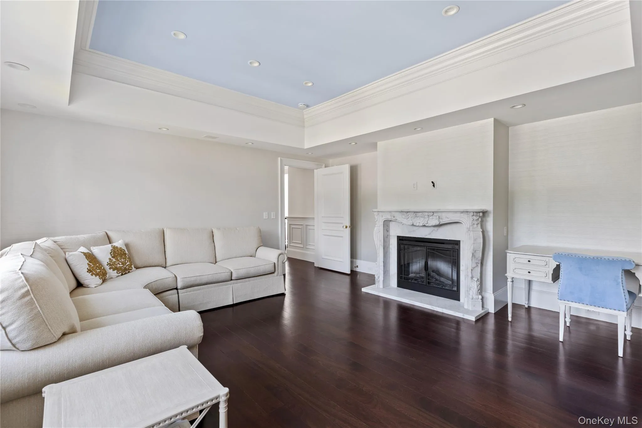 9 Hicks Lane, North Hempstead, NY, 8 Bedrooms Bedrooms, 18 Rooms Rooms,8 BathroomsBathrooms,Residential,For Rent,Hicks,0,895575 9 Hicks Lane, North Hempstead, NY, 8 Bedrooms Bedrooms, 18 Rooms Rooms,8 BathroomsBathrooms,Residential,For Rent,Hicks,0,895575