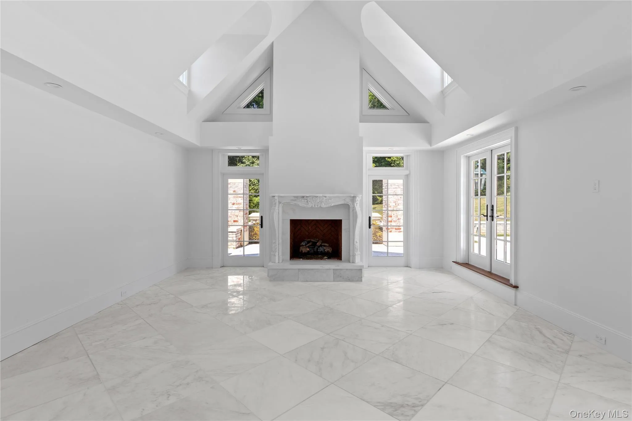 9 Hicks Lane, North Hempstead, NY, 8 Bedrooms Bedrooms, 18 Rooms Rooms,8 BathroomsBathrooms,Residential,For Rent,Hicks,0,895575 9 Hicks Lane, North Hempstead, NY, 8 Bedrooms Bedrooms, 18 Rooms Rooms,8 BathroomsBathrooms,Residential,For Rent,Hicks,0,895575