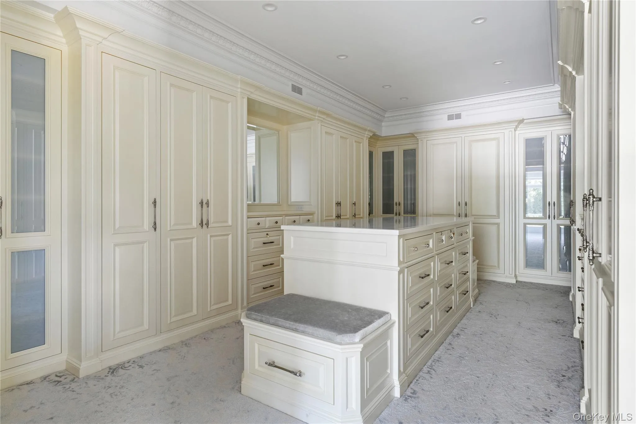 9 Hicks Lane, North Hempstead, NY, 8 Bedrooms Bedrooms, 18 Rooms Rooms,8 BathroomsBathrooms,Residential,For Rent,Hicks,0,895575 9 Hicks Lane, North Hempstead, NY, 8 Bedrooms Bedrooms, 18 Rooms Rooms,8 BathroomsBathrooms,Residential,For Rent,Hicks,0,895575